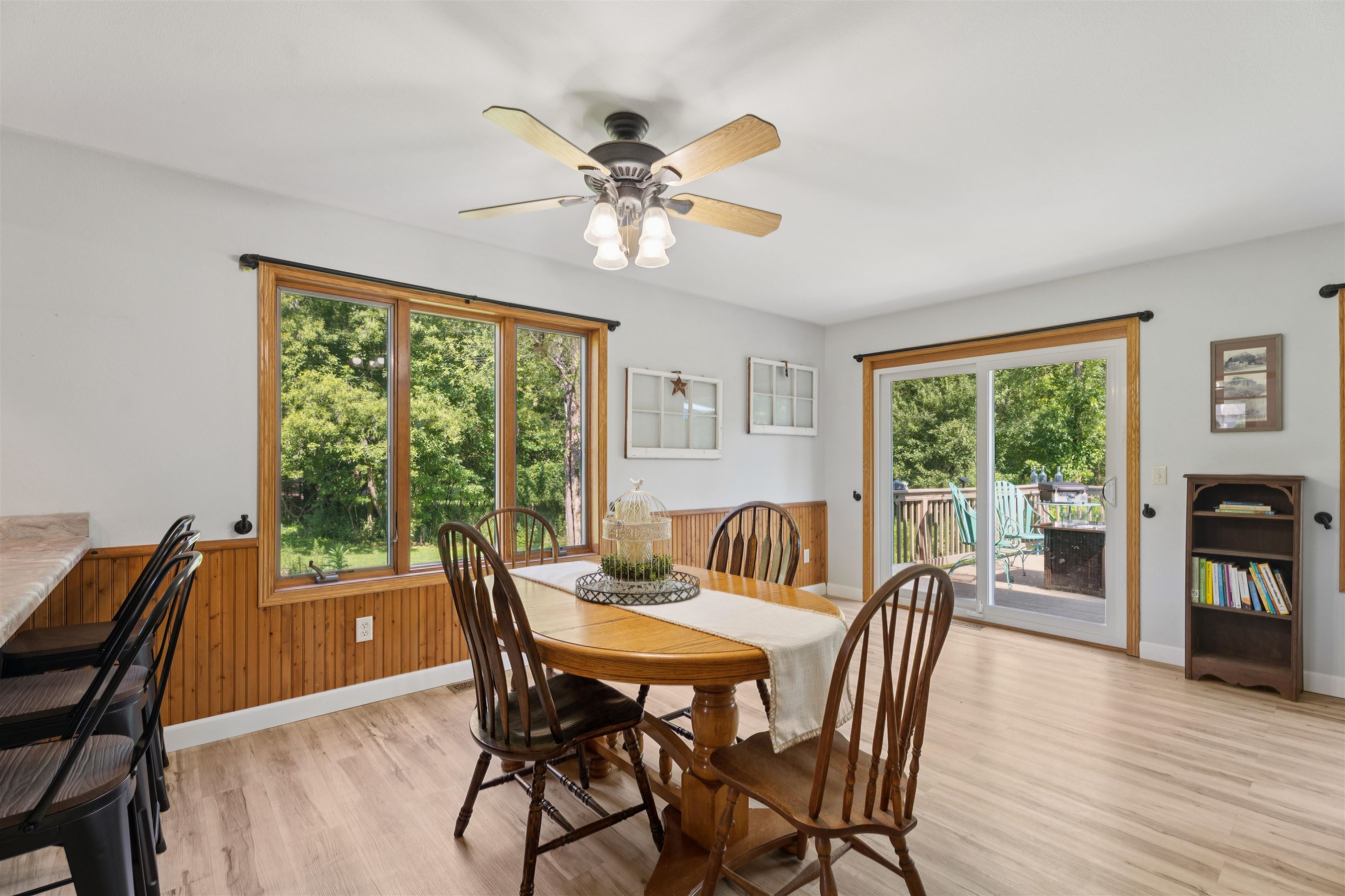 HORTONVILLE, Wisconsin, 54944, United States, 4 Bedrooms Bedrooms, ,4 BathroomsBathrooms,Residential,For Sale,1911438