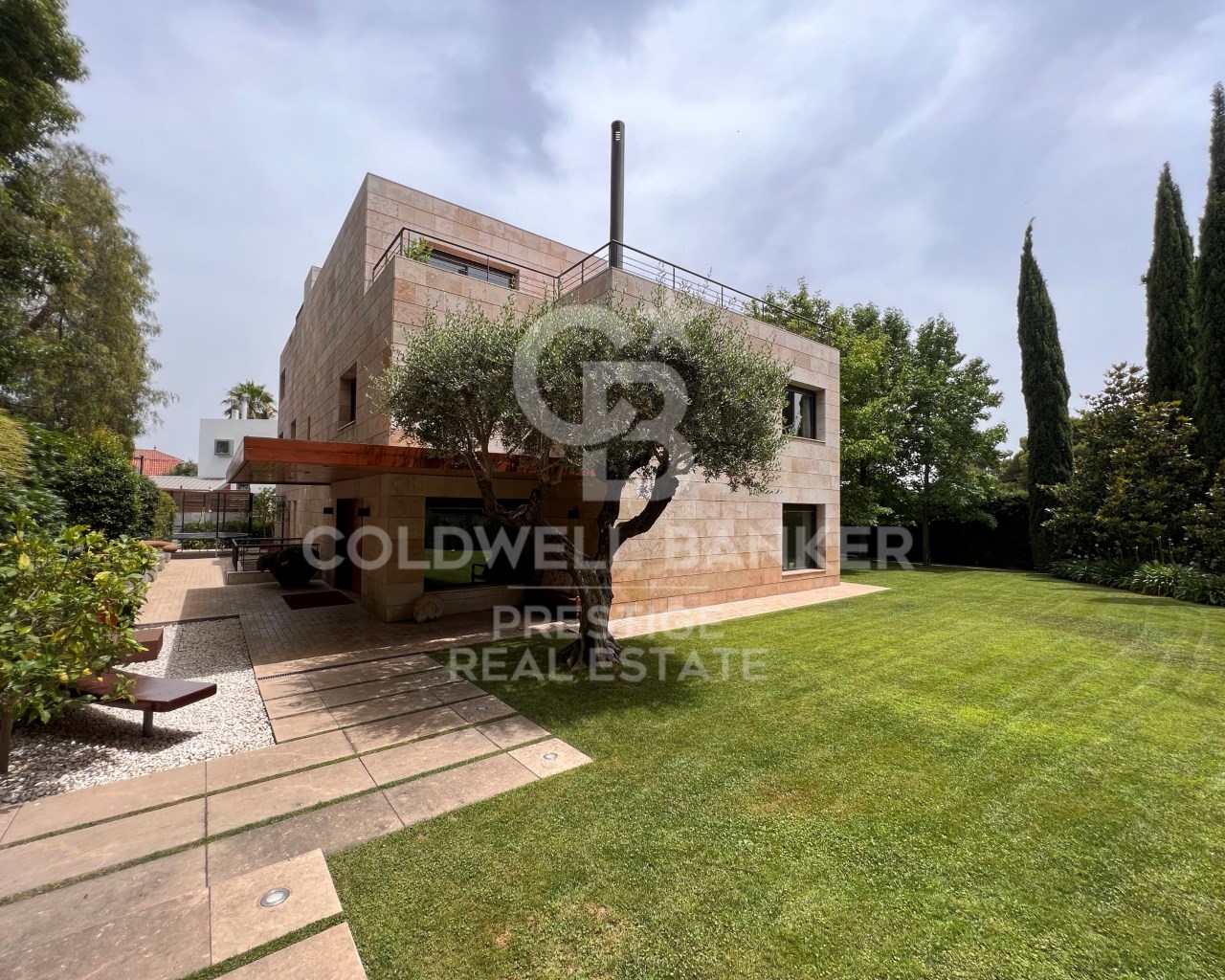 Barcelona, Catalonia, ES, 7 Bedrooms Bedrooms, ,5 BathroomsBathrooms,Residential,For Sale,1448924
