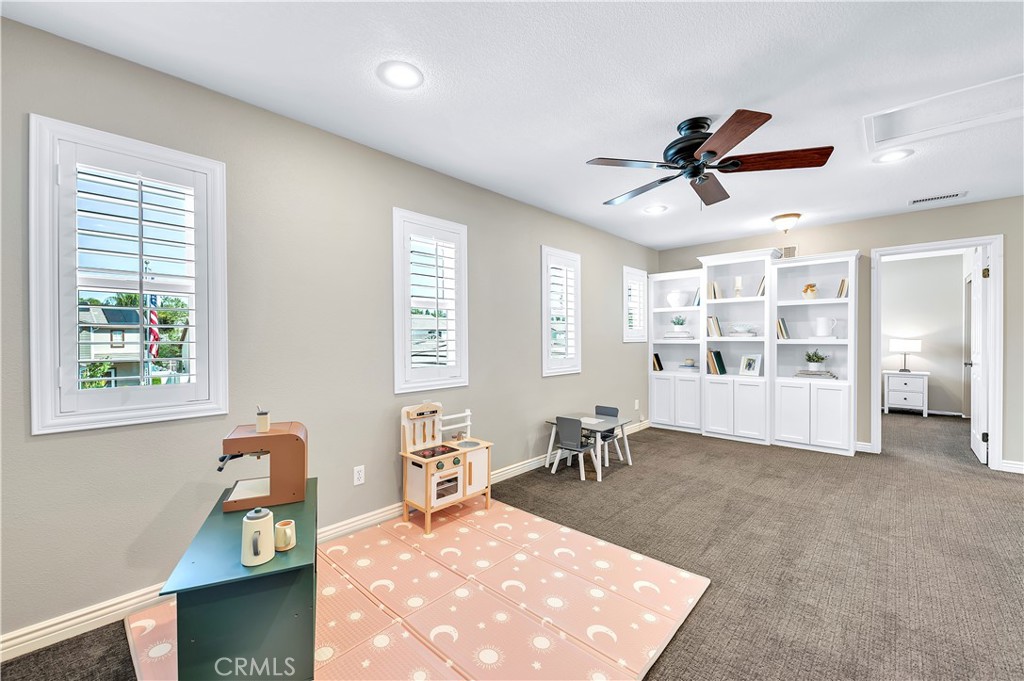 TEMECULA, California, 92592, United States, 5 Bedrooms Bedrooms, ,3 BathroomsBathrooms,Residential,For Sale,1836978