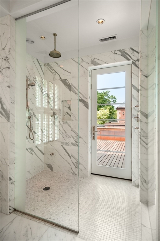 Brookline, Massachusetts, 02467, United States, 7 Bedrooms Bedrooms, ,11 BathroomsBathrooms,Residential,For Sale,1840282