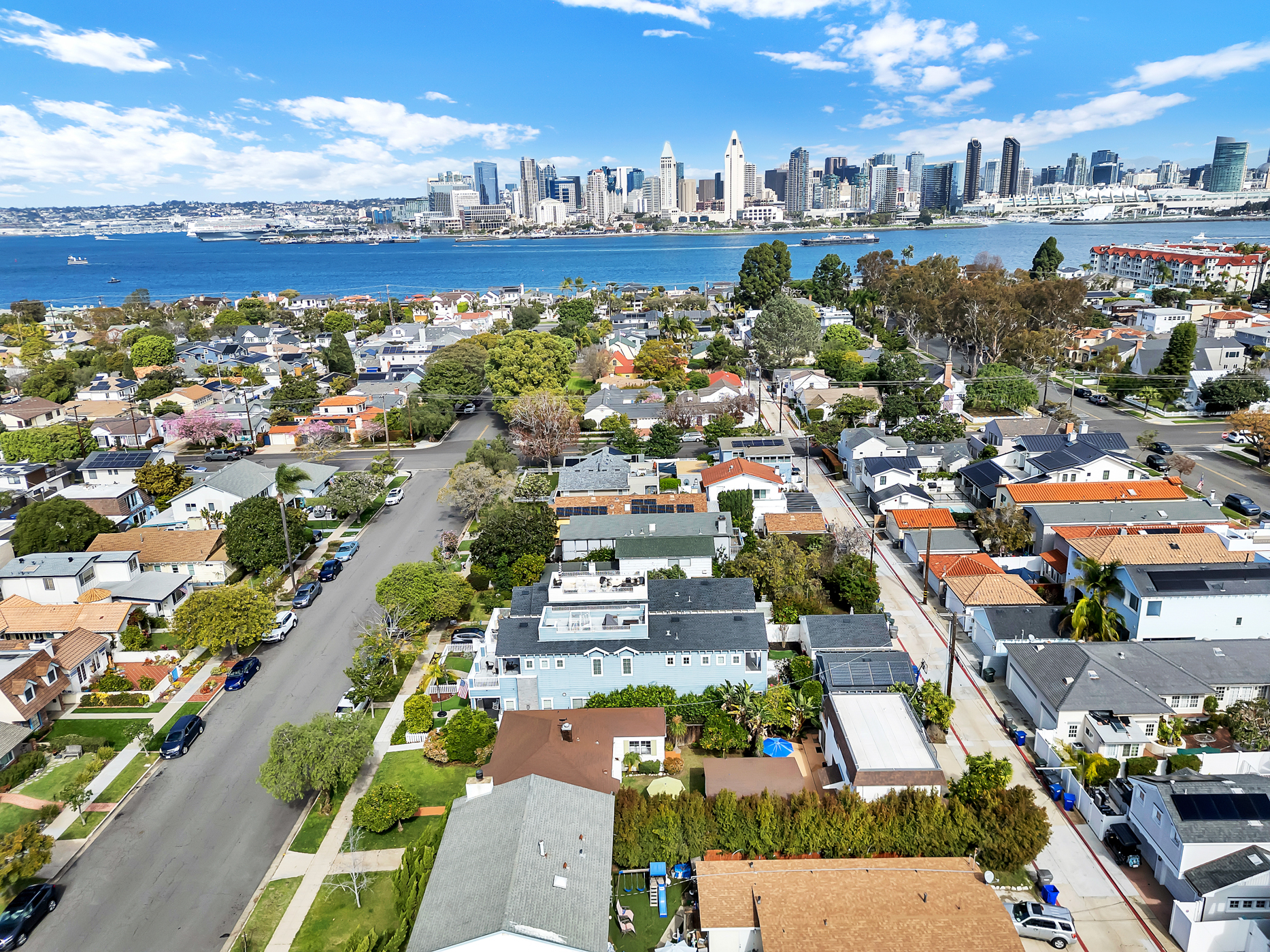  241- 243  F Avenue, Coronado, CA 92118 - 物件實景