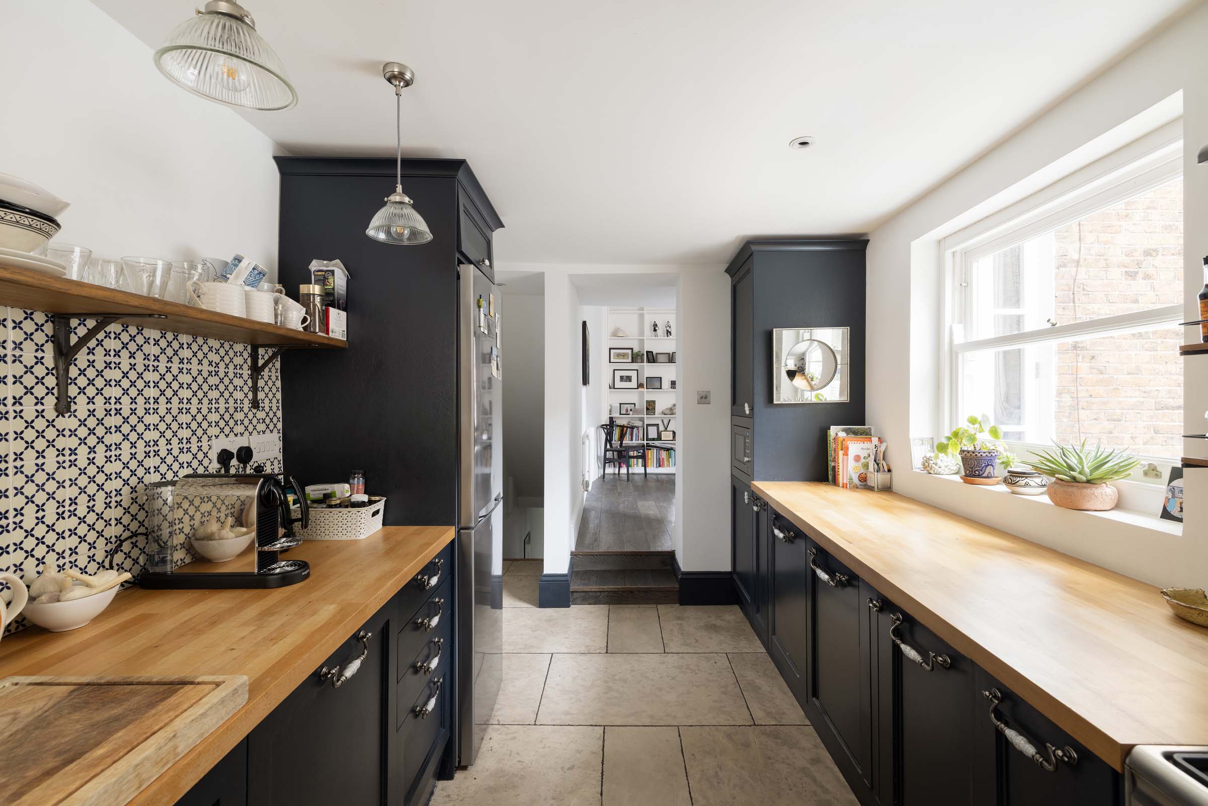  A Beautifully Designed Garden Duplex Moments from Golborne Road - 物件實景