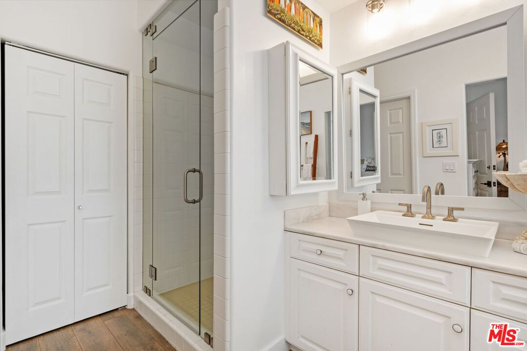 Malibu, California, 90265, United States, 3 Bedrooms Bedrooms, ,3 BathroomsBathrooms,Residential,For Sale,1807651