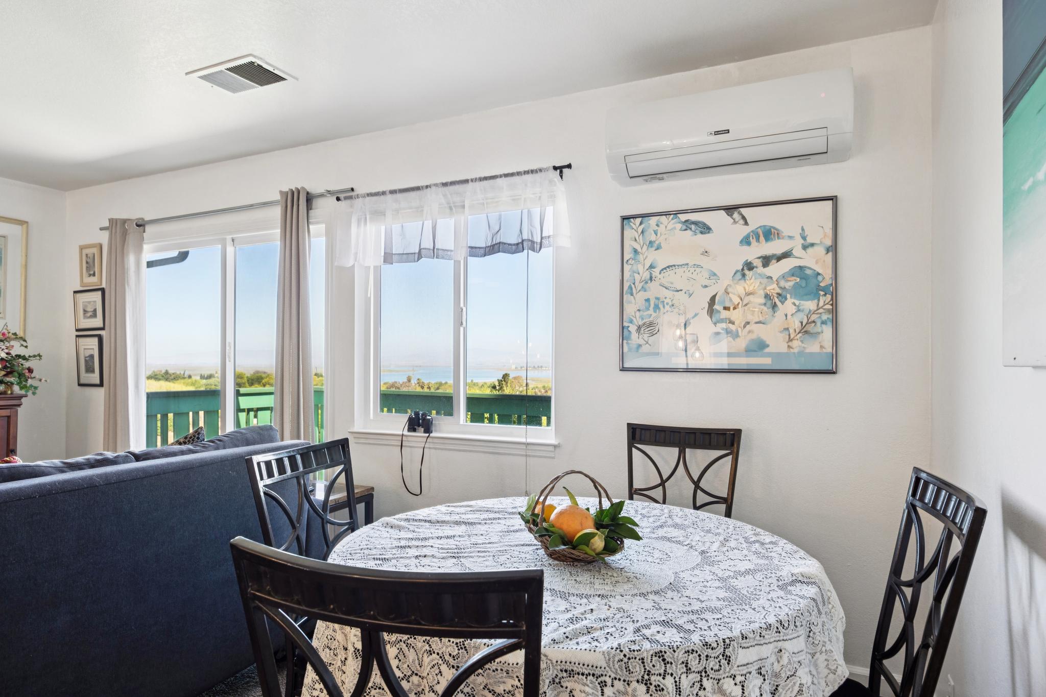  Duplex With Water Views - 物件實景