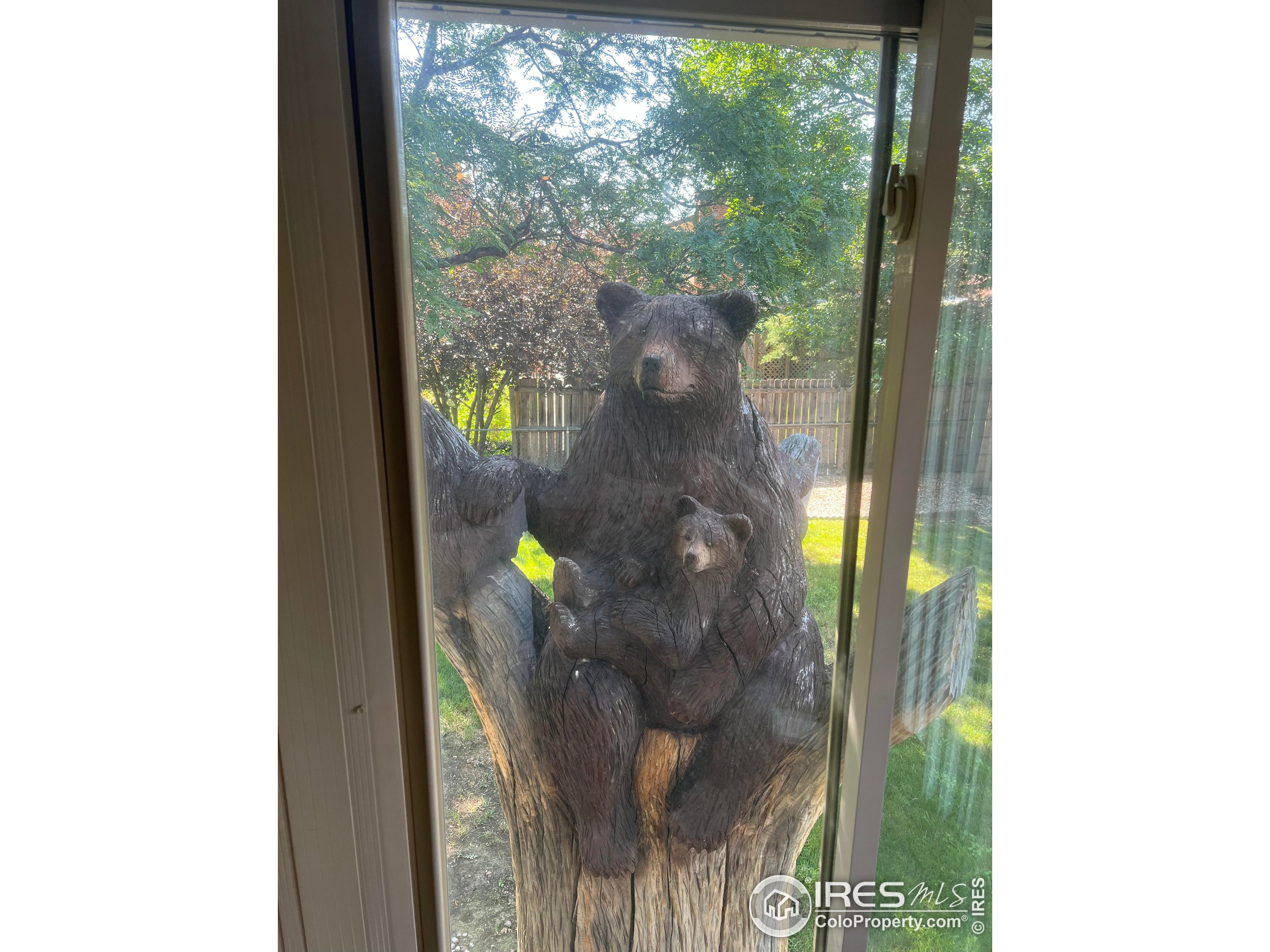 Longmont, Colorado, 80501, United States, 4 Bedrooms Bedrooms, ,2 BathroomsBathrooms,Residential,For Sale,1994687