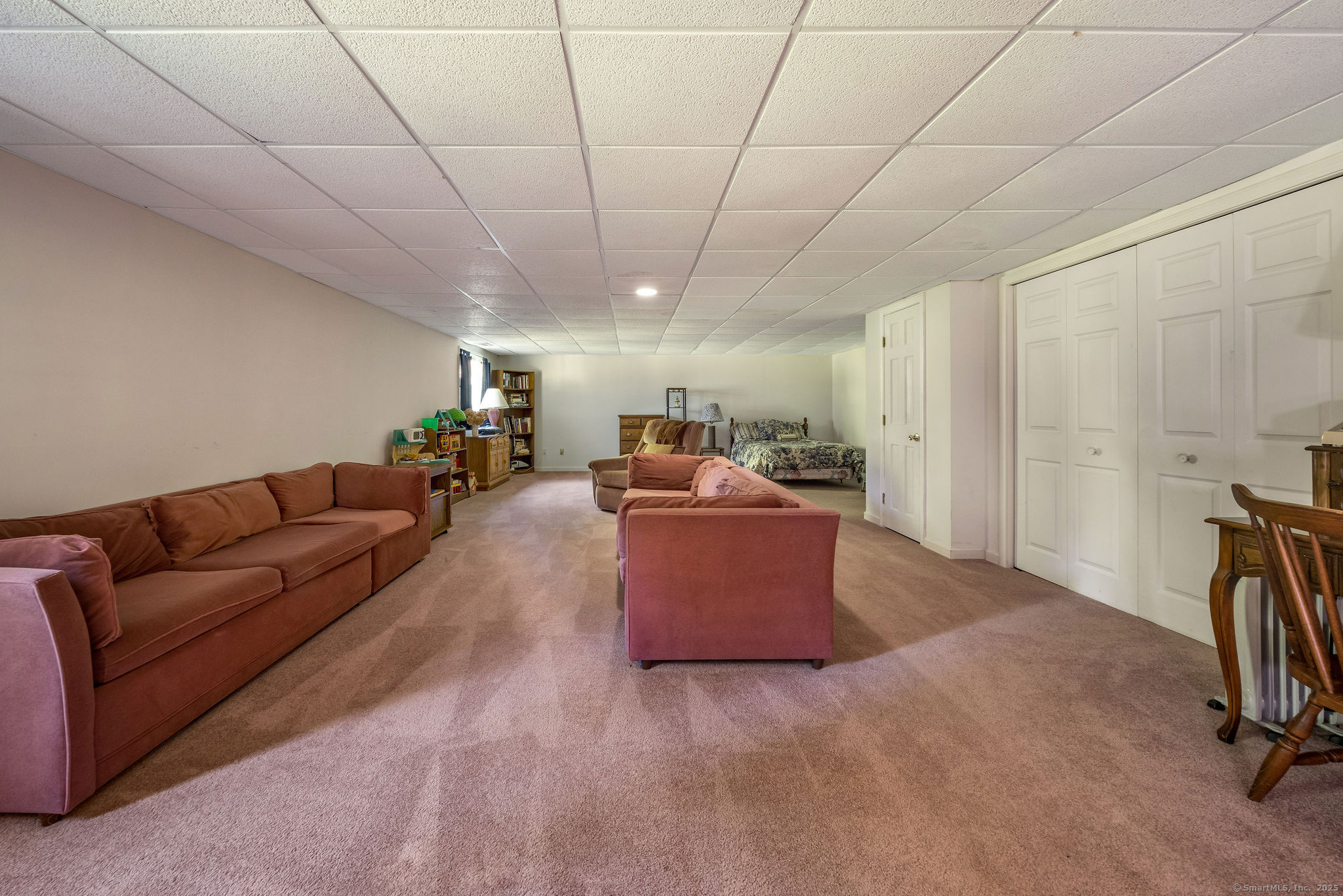 Madison, Connecticut, 06443, United States, 2 Bedrooms Bedrooms, ,3 BathroomsBathrooms,Residential,For Sale,1926954