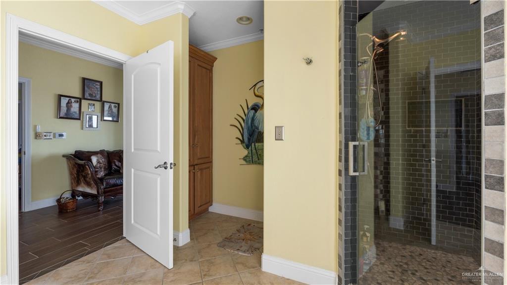 South Padre Island, Texas, 78597, United States, 3 Bedrooms Bedrooms, ,4 BathroomsBathrooms,Residential,For Sale,1731690