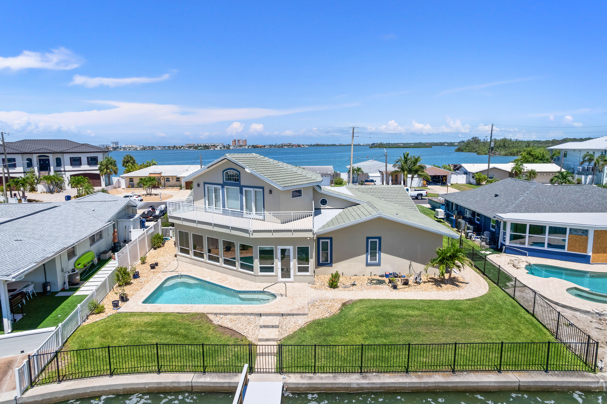 Seminole, Florida, 33772, United States, 3 Bedrooms Bedrooms, ,3 BathroomsBathrooms,Residential,For Sale,1900666