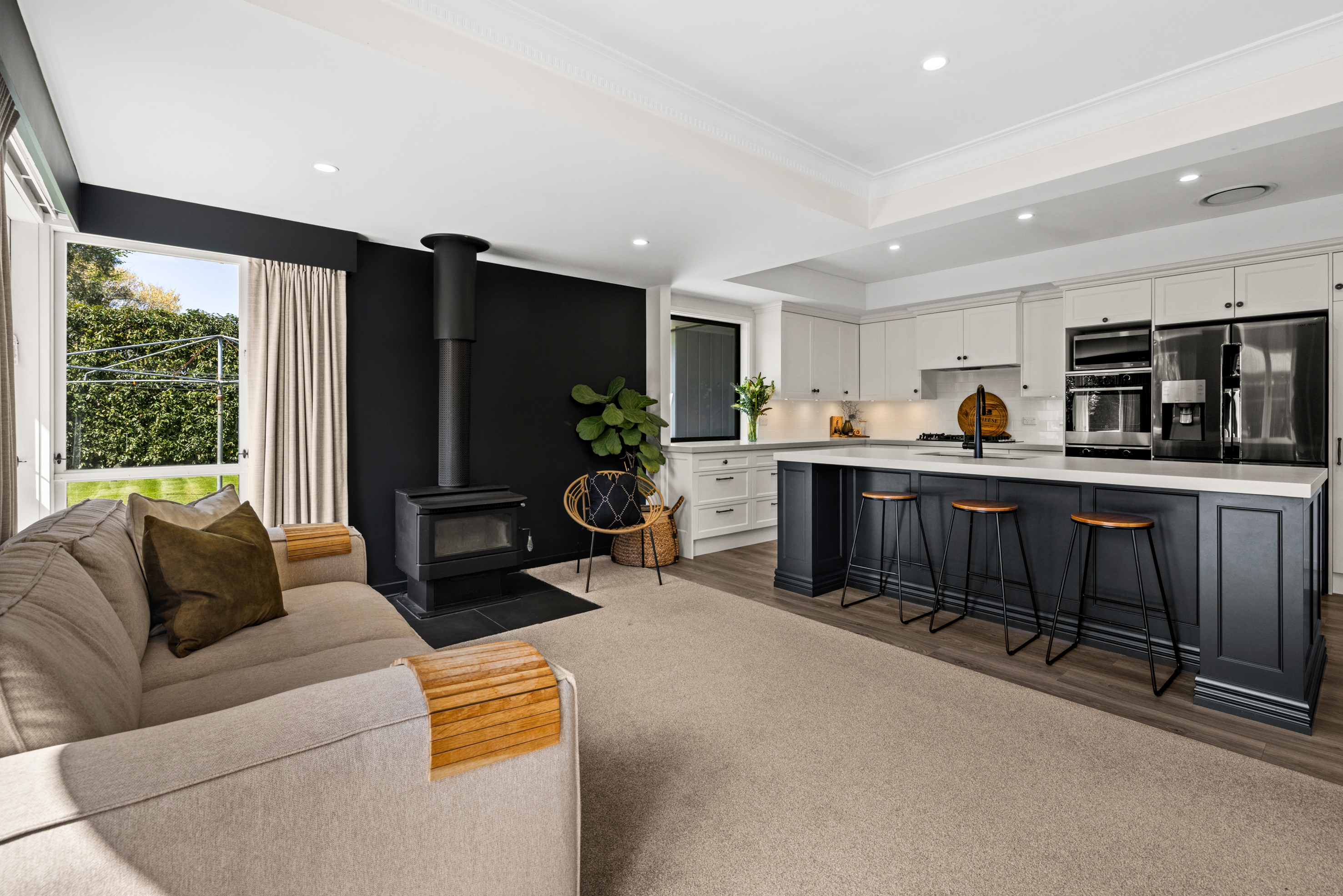  904B Harding Road, Camberley - 物件實景