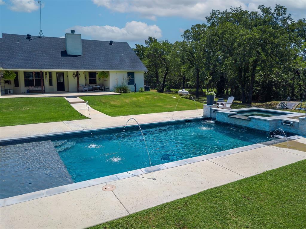 Paradise, Texas, 76073, United States, 3 Bedrooms Bedrooms, ,2 BathroomsBathrooms,Residential,For Sale,1936872