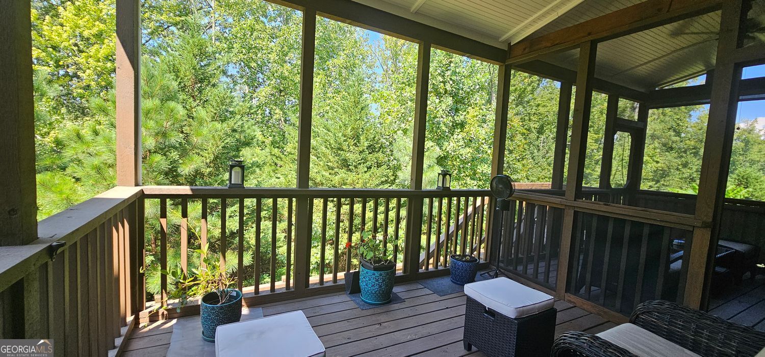 Cumming, Georgia, 30040, United States, 5 Bedrooms Bedrooms, ,5 BathroomsBathrooms,Residential,For Sale,1922351