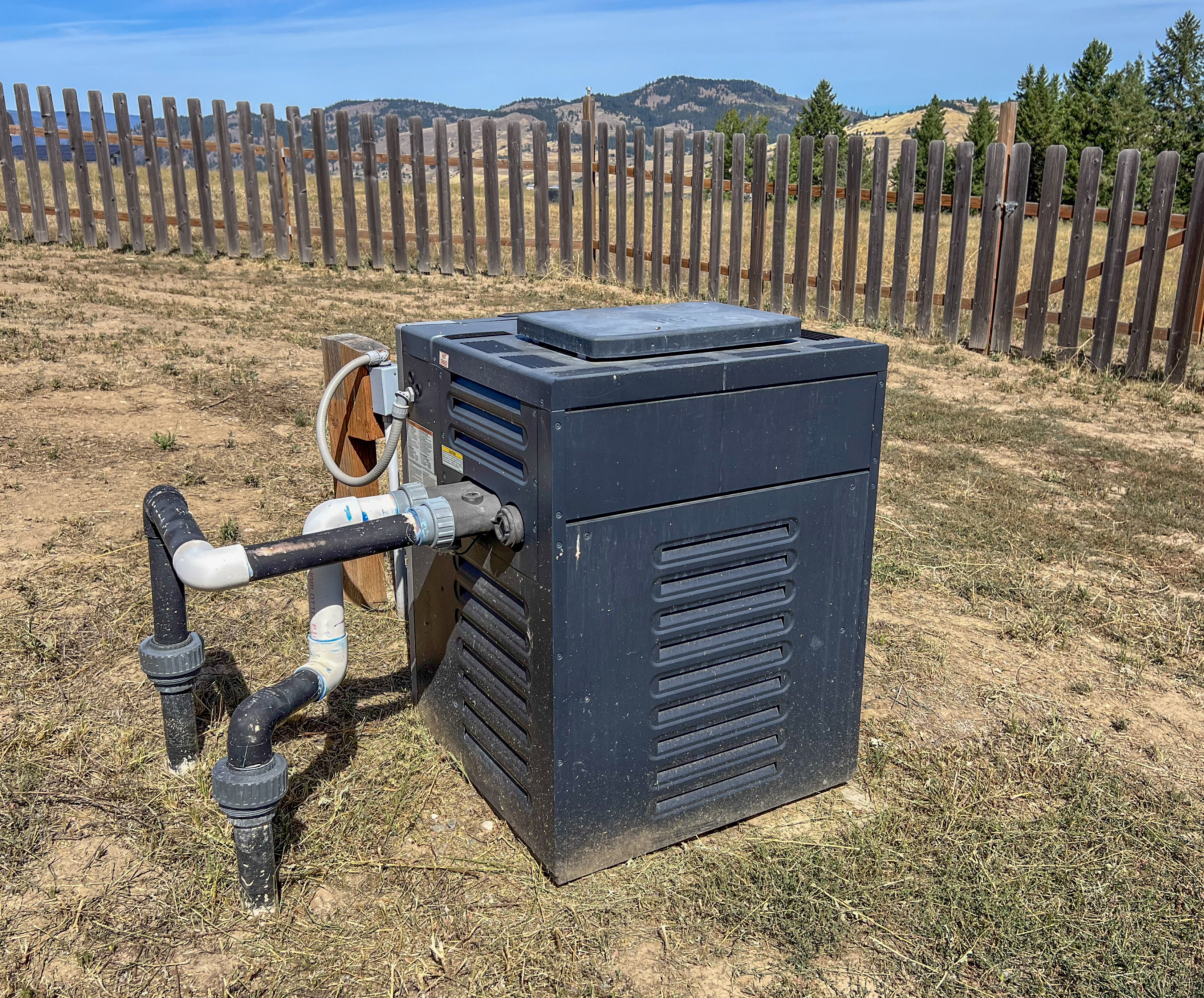 Kettle Falls, Washington, 99141, United States, 4 Bedrooms Bedrooms, ,4 BathroomsBathrooms,Residential,For Sale,1984366