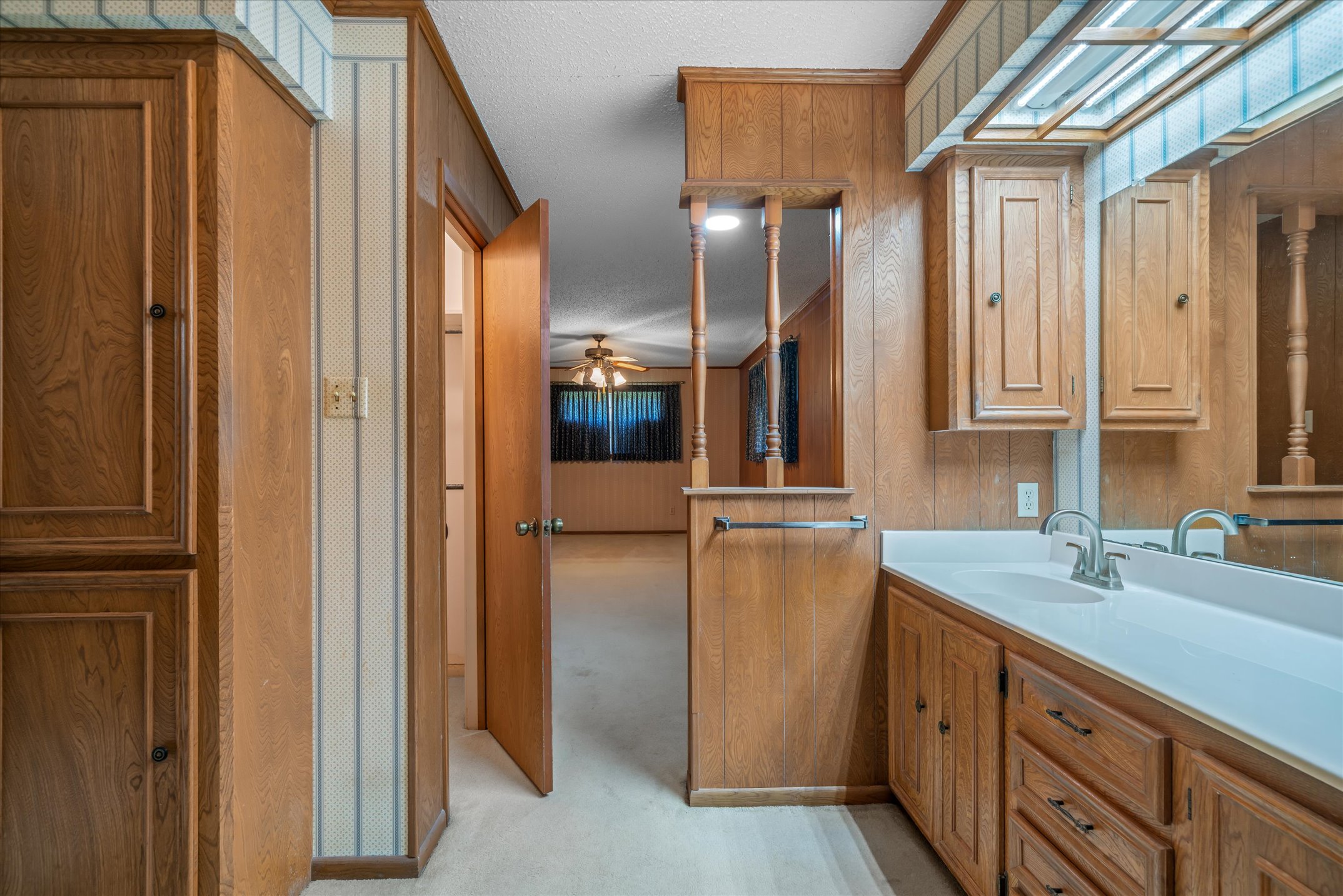 Wills Point, Texas, 75169, United States, 3 Bedrooms Bedrooms, ,3 BathroomsBathrooms,Residential,For Sale,1978262