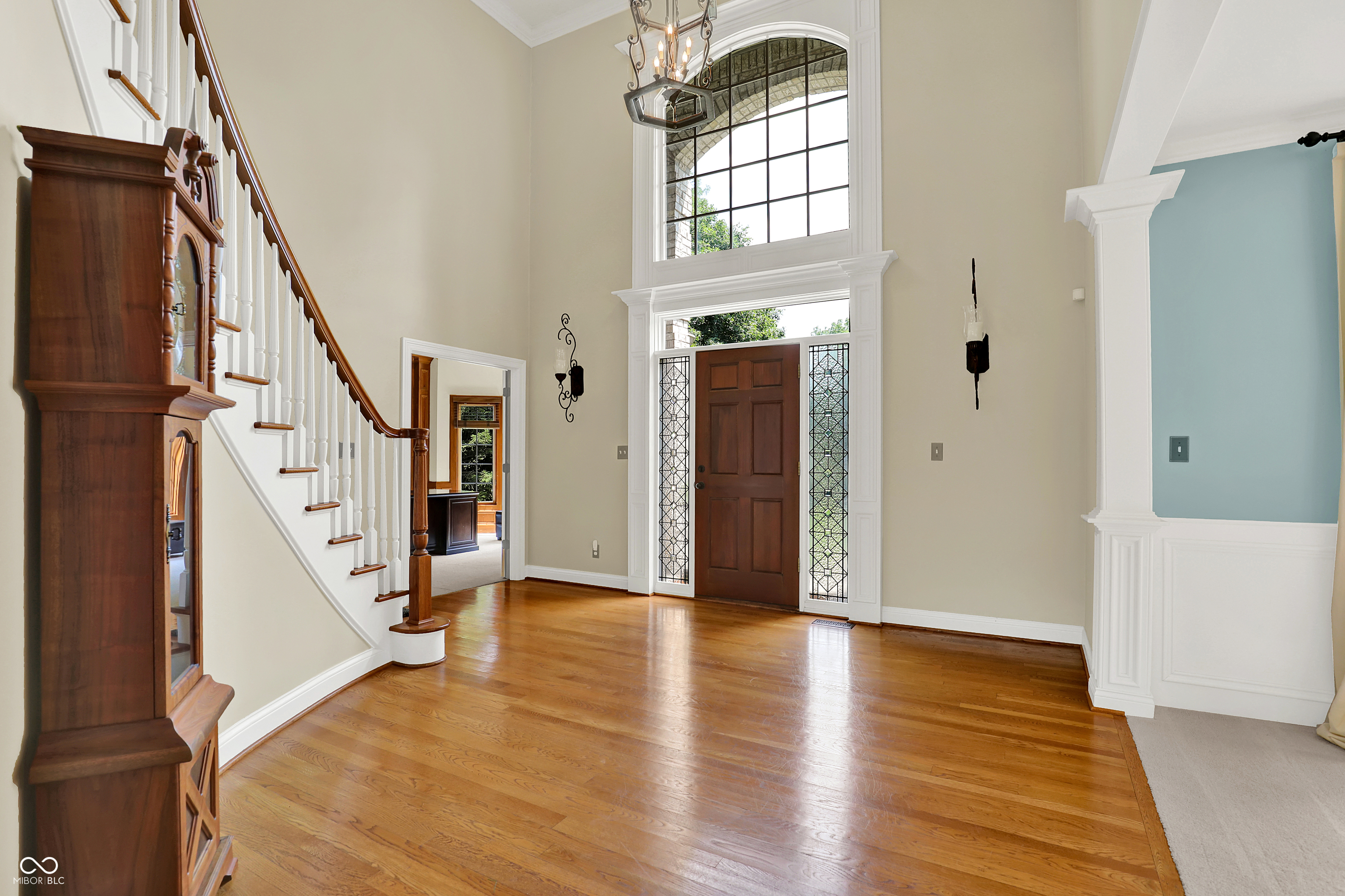 Zionsville, Indiana, 46077, United States, 5 Bedrooms Bedrooms, ,5 BathroomsBathrooms,Residential,For Sale,1978641