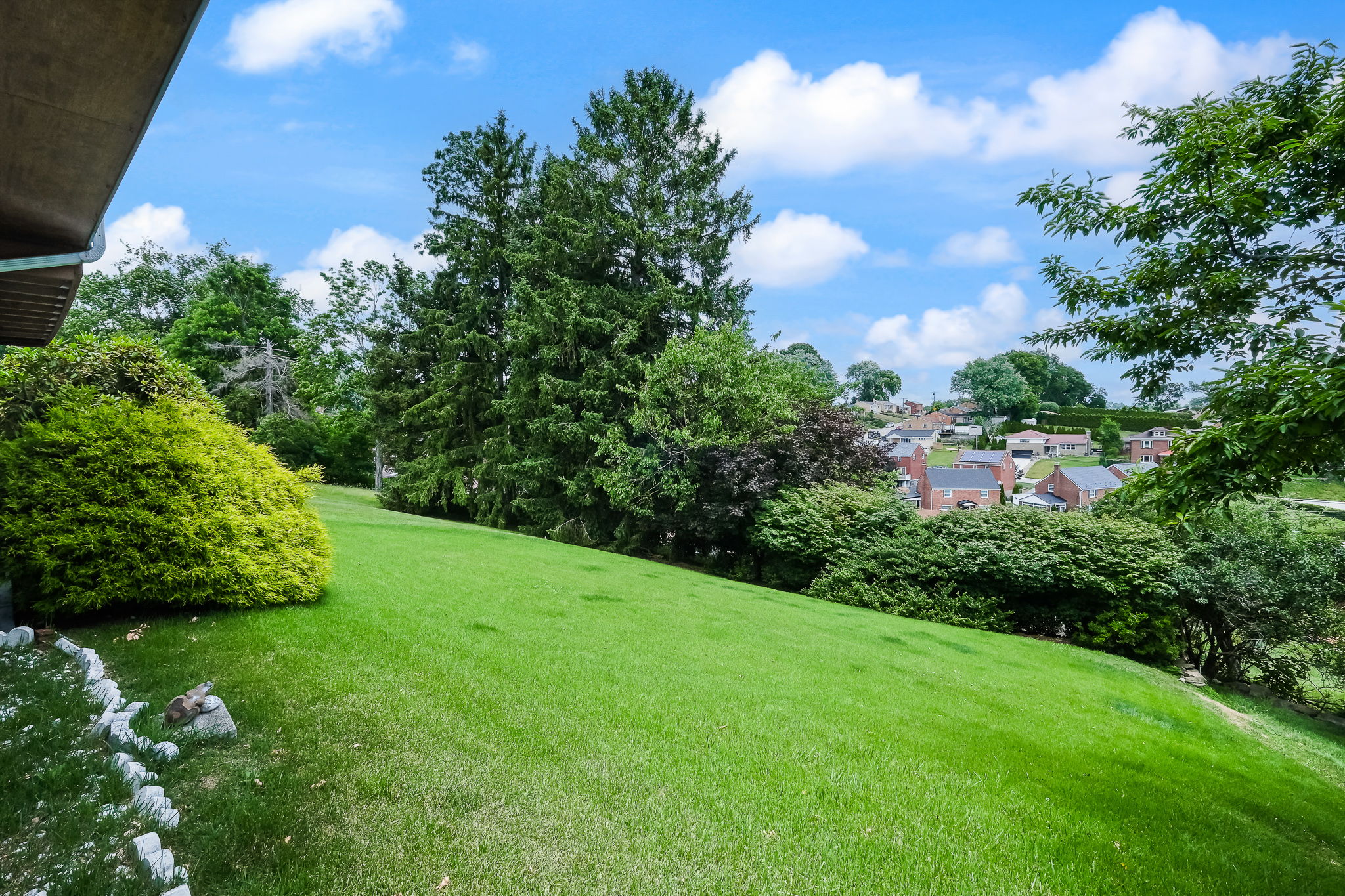  2422 Silver Oak Place, Pittsburgh, PA 15220 - 物件實景