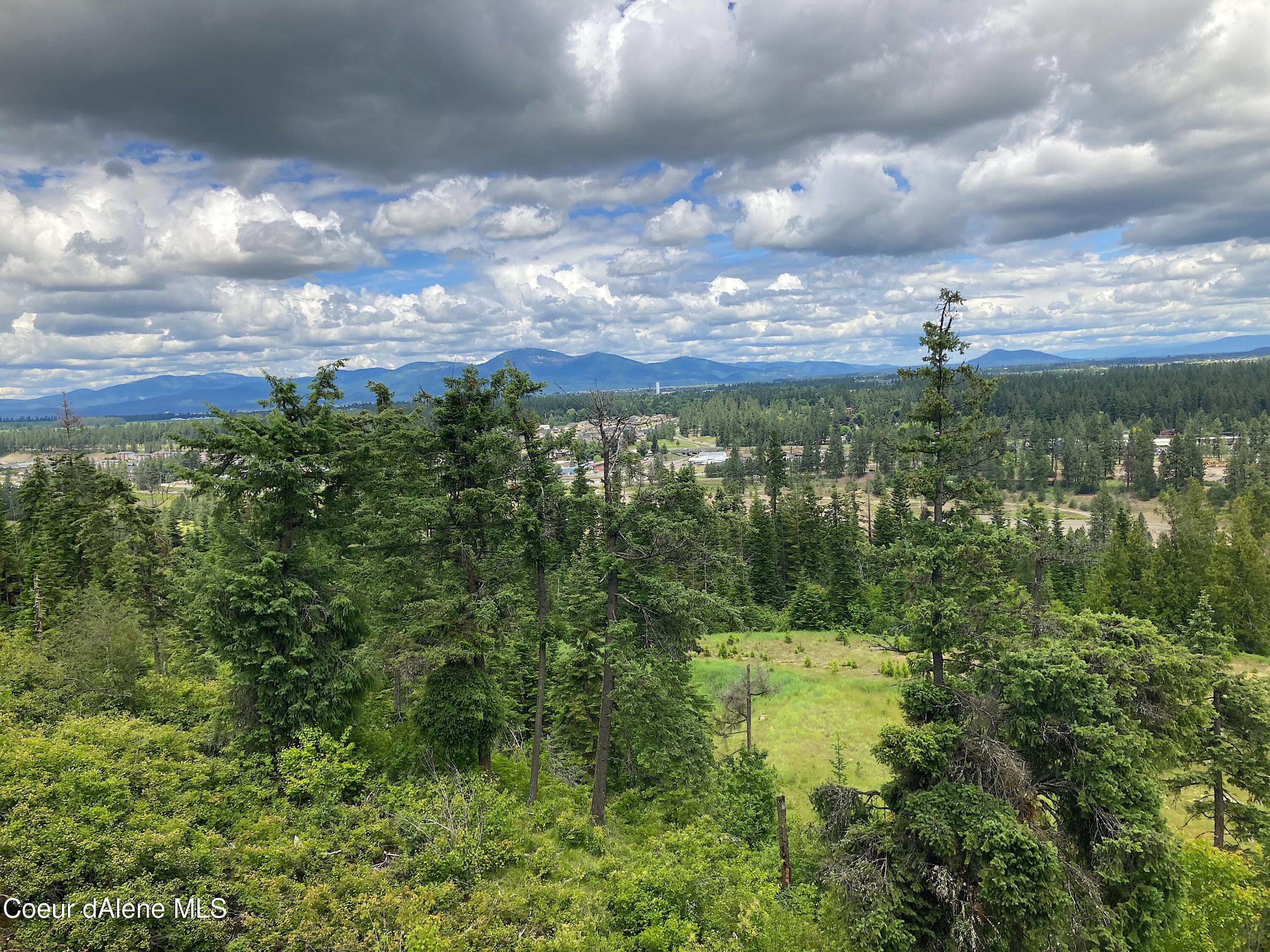 85 S Millview Lane, Coeur d'Alene, Idaho, 83814, United States, ,Residential,For Sale,85 S Millview Lane,1476039