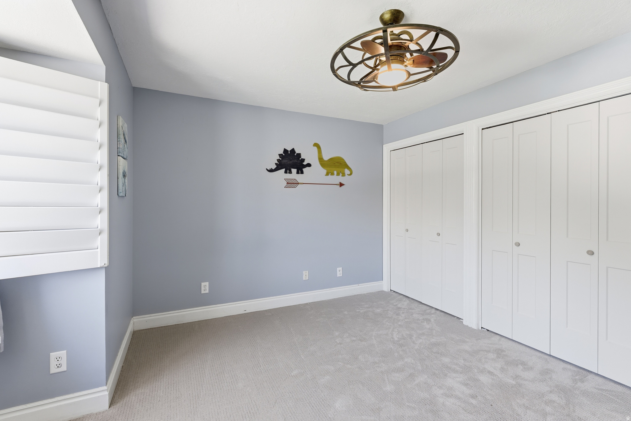 Sandy, Utah, 84092, United States, 5 Bedrooms Bedrooms, ,4 BathroomsBathrooms,Residential,For Sale,1994417