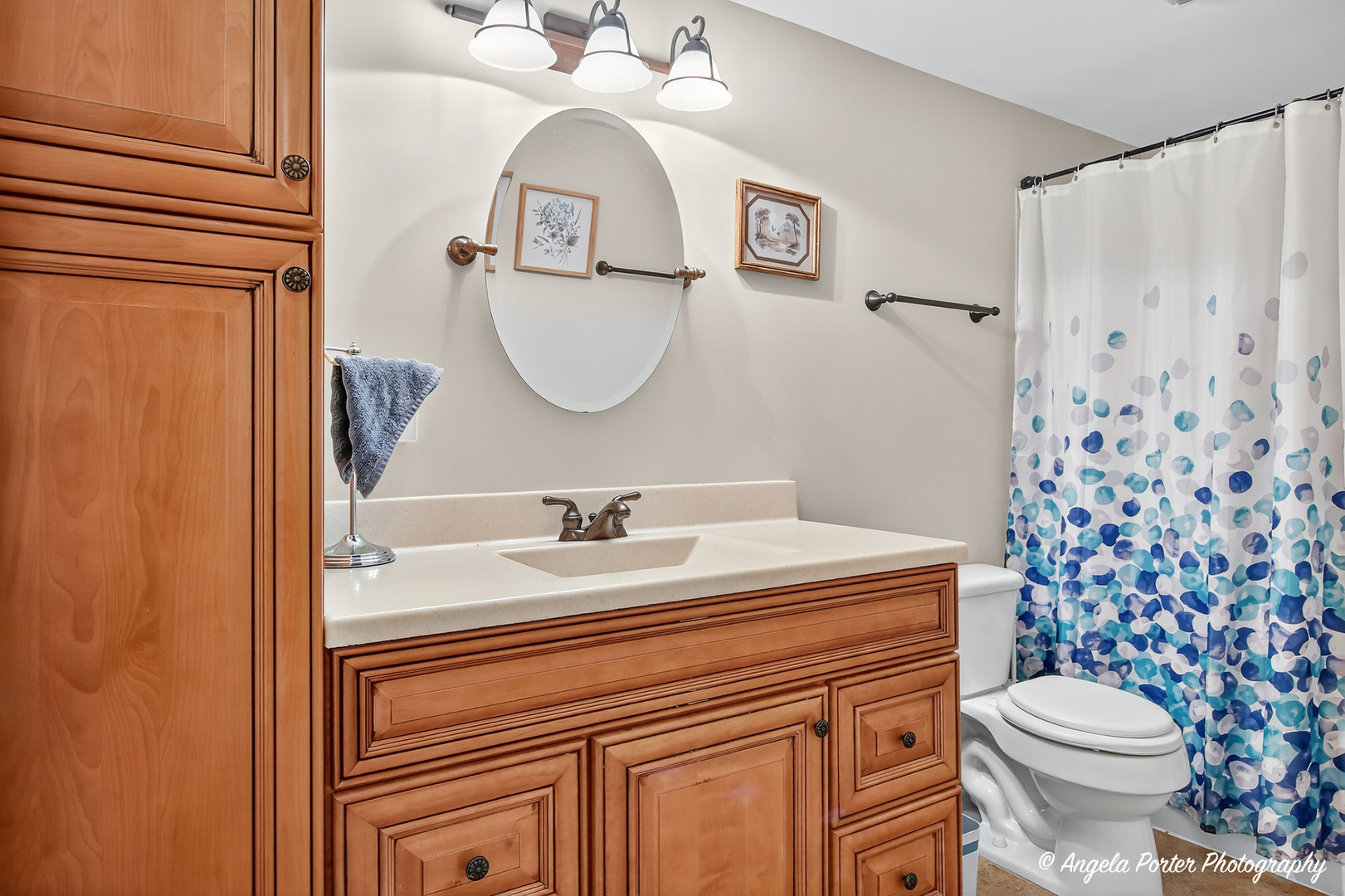 Mchenry, Illinois, 60051, United States, 4 Bedrooms Bedrooms, ,4 BathroomsBathrooms,Residential,For Sale,1916505