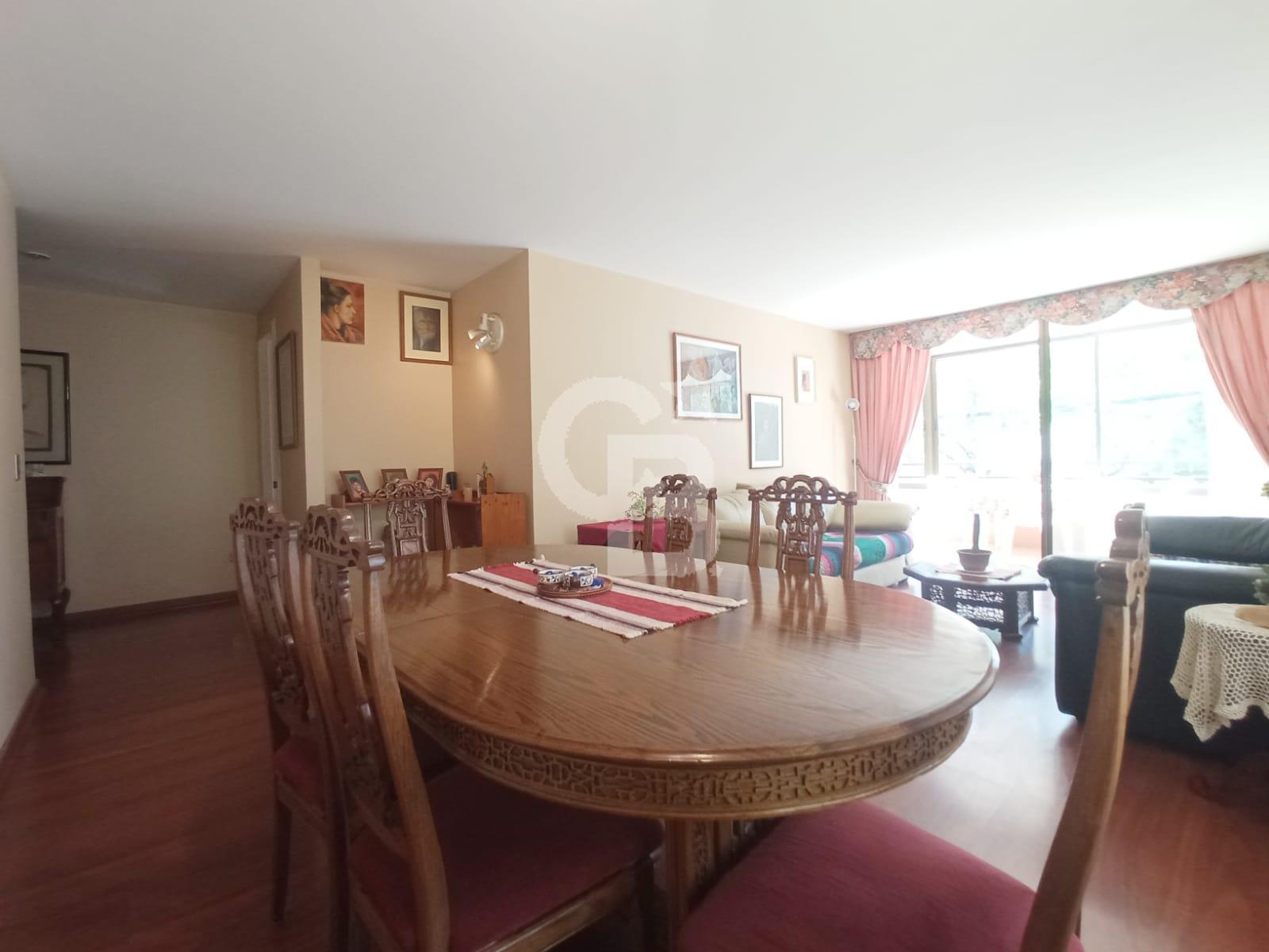 Las Condes, Chile, 4 Bedrooms Bedrooms, ,3 BathroomsBathrooms,Residential,For Sale,2003149