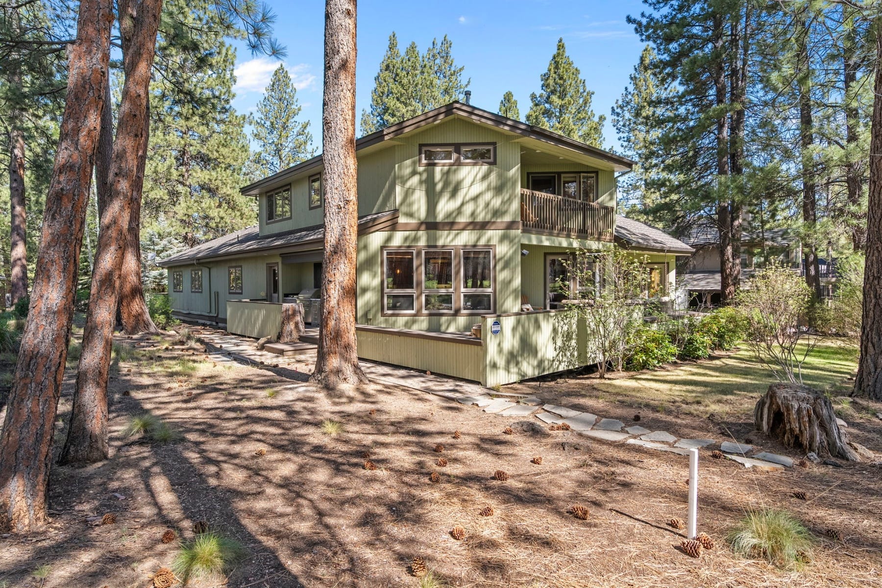  60766 Golf Village Loop Bend, OR 97702 - 物件實景
