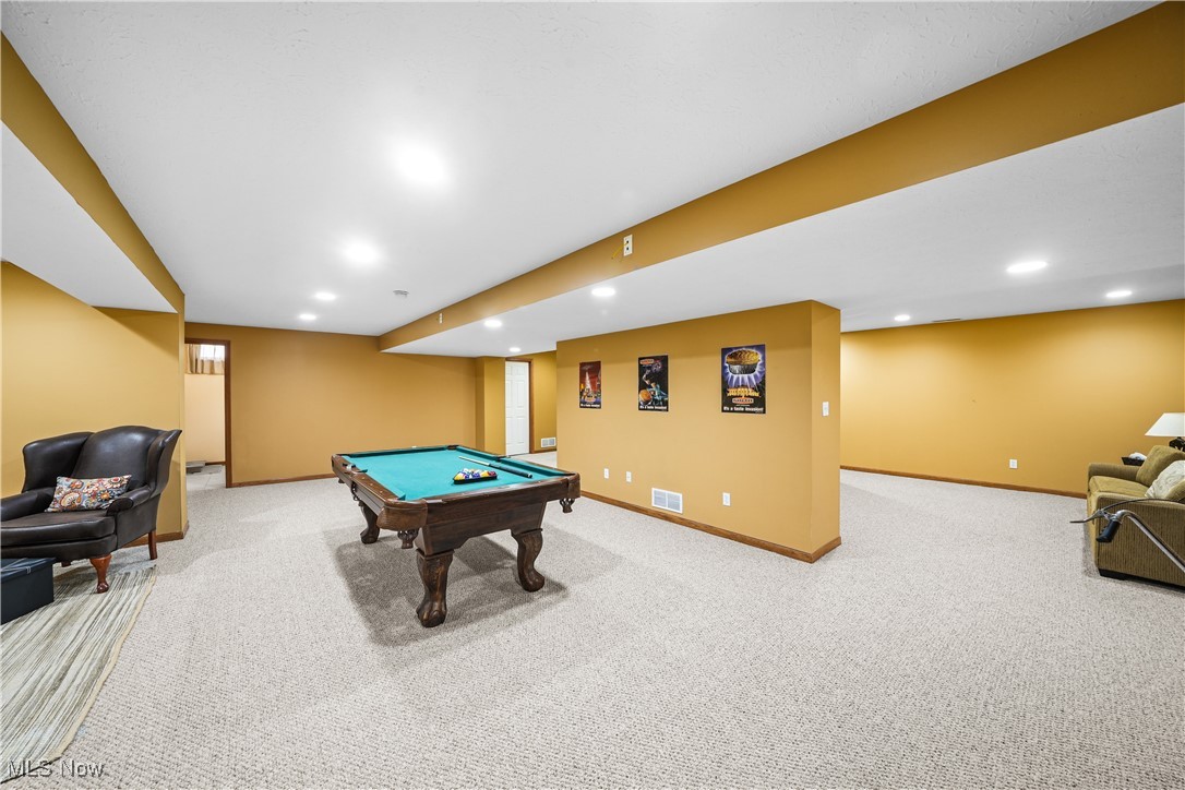 Aurora, Ohio, 44202, United States, 4 Bedrooms Bedrooms, ,4 BathroomsBathrooms,Residential,For Sale,1987791