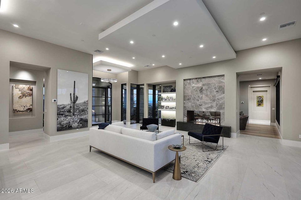 Scottsdale, Arizona, 85255, United States, 3 Bedrooms Bedrooms, ,Residential,For Sale,2009279