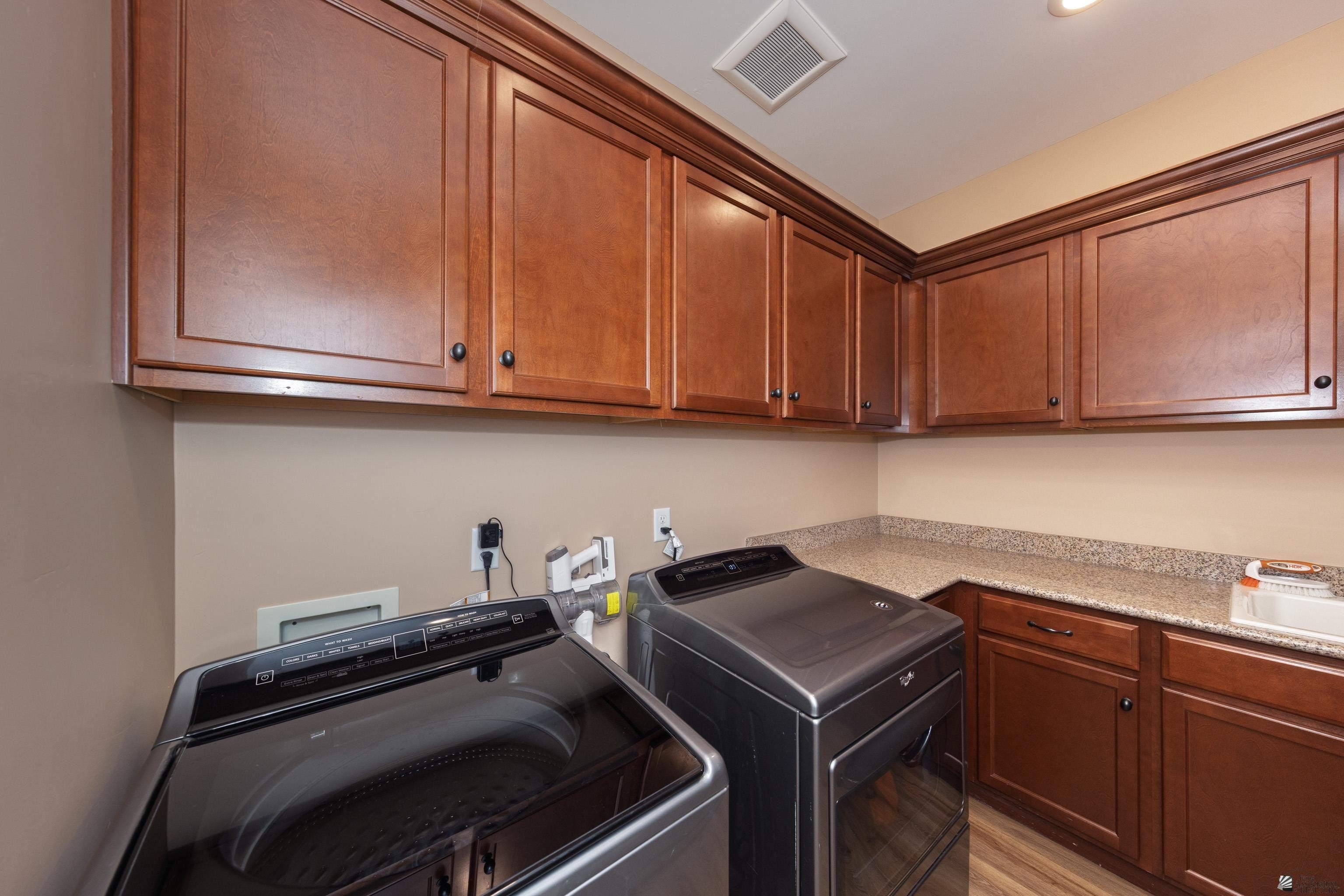 Yuma, Arizona, 85367, United States, 3 Bedrooms Bedrooms, ,1 BathroomBathrooms,Residential,For Sale,1977139