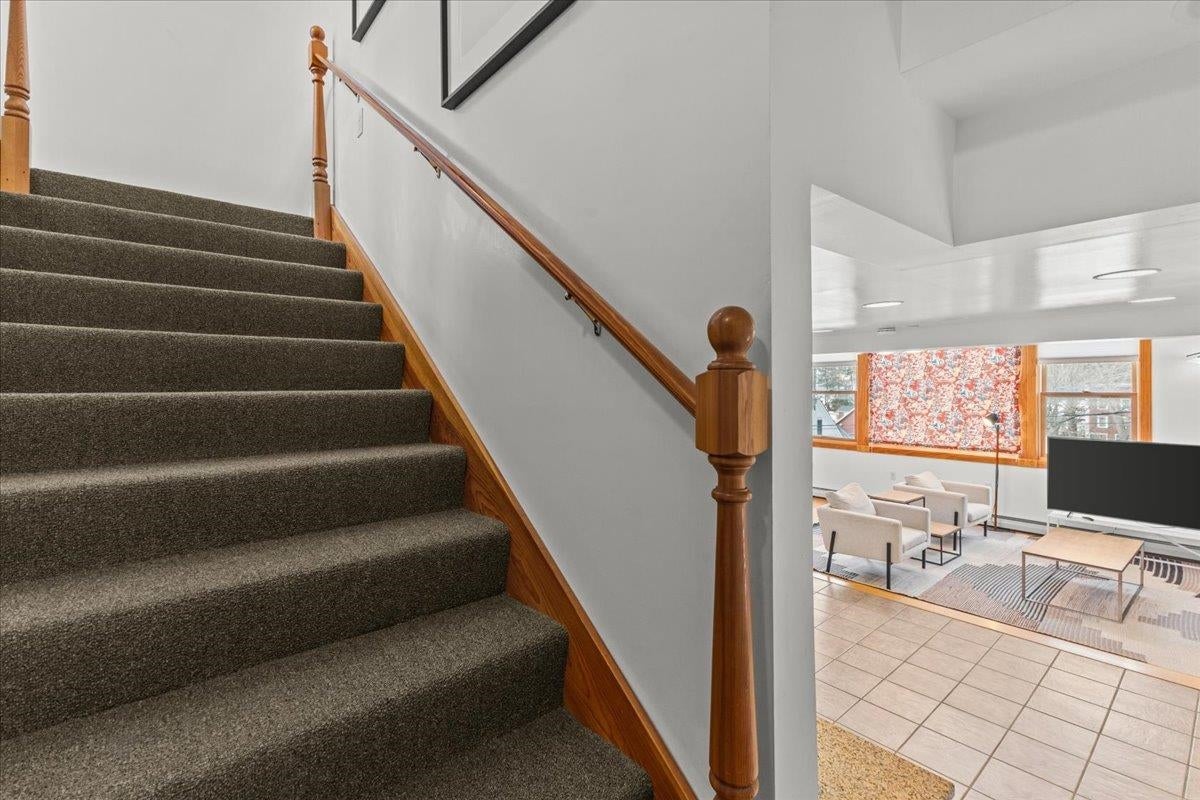 Stowe, Vermont, 05672, United States, 2 Bedrooms Bedrooms, ,1 BathroomBathrooms,Residential,For Sale,1746592