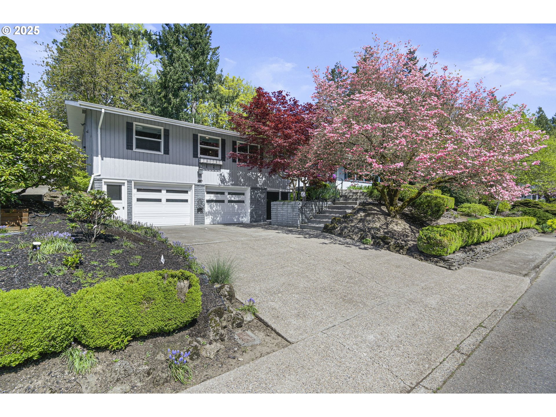 Portland, Oregon, 97225, United States, 3 Bedrooms Bedrooms, ,3 BathroomsBathrooms,Residential,For Sale,1787788