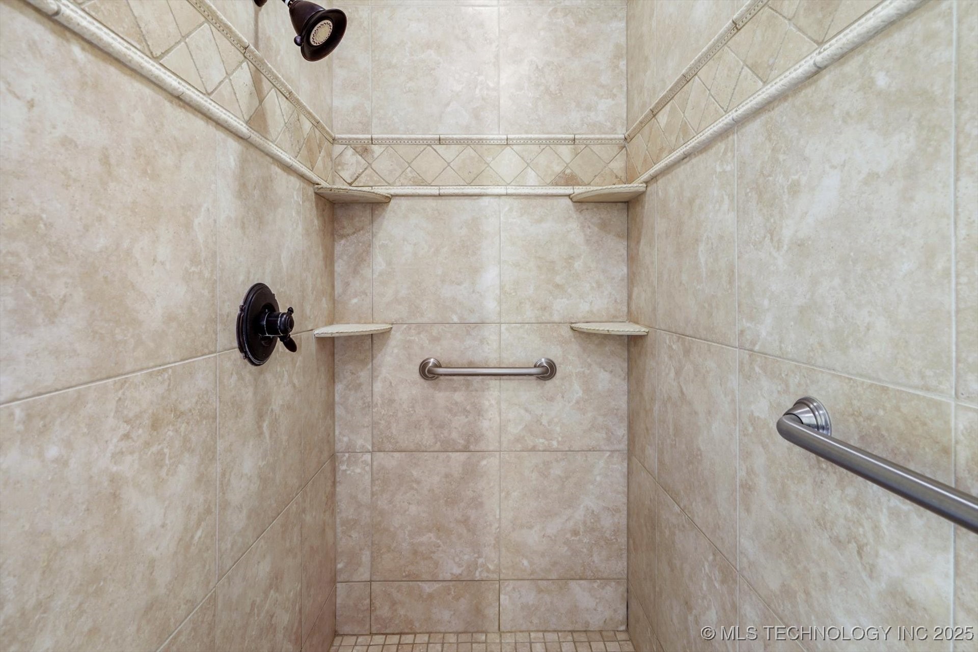 Tulsa, Oklahoma, 74137, United States, 4 Bedrooms Bedrooms, ,4 BathroomsBathrooms,Residential,For Sale,2003368