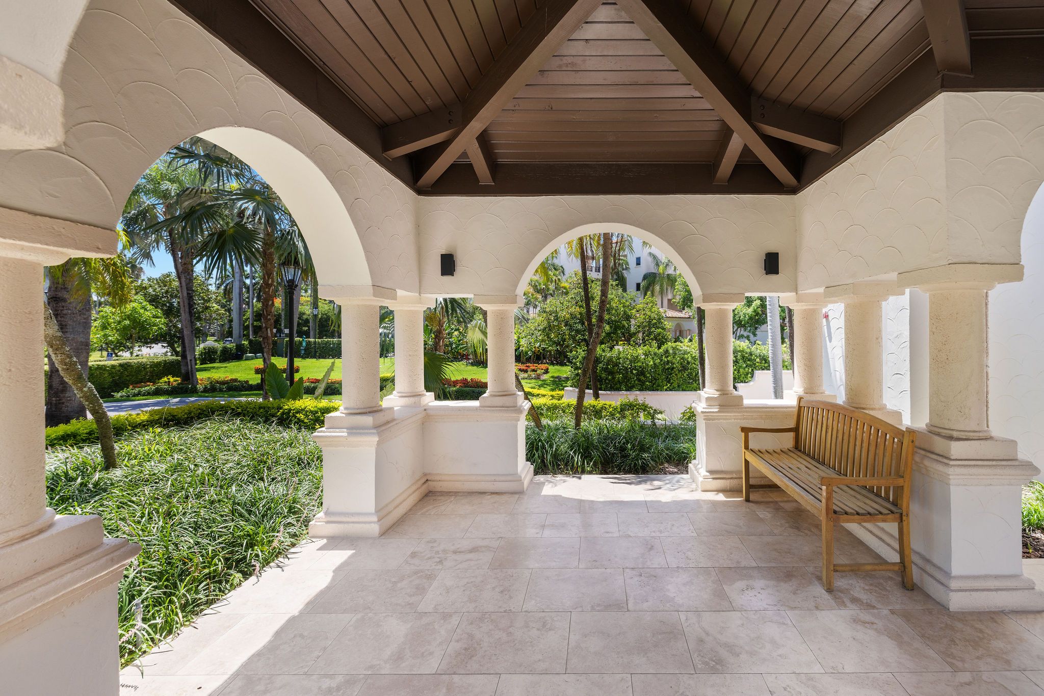  2432 Fisher Island Dr, Miami Beach, FL, 33109 - 物件實景