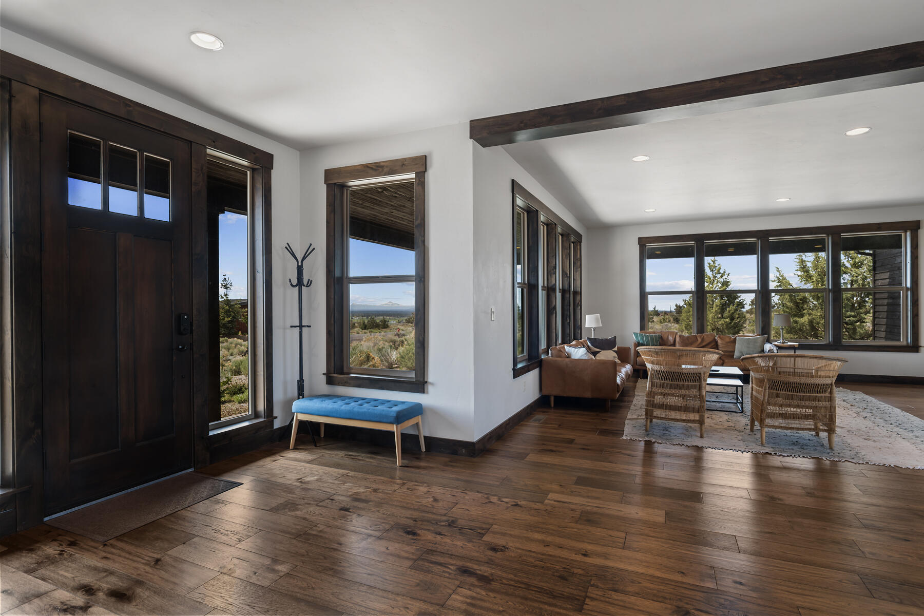Powell Butte, Oregon, 97753, United States, 4 Bedrooms Bedrooms, ,3 BathroomsBathrooms,Residential,For Sale,1827363