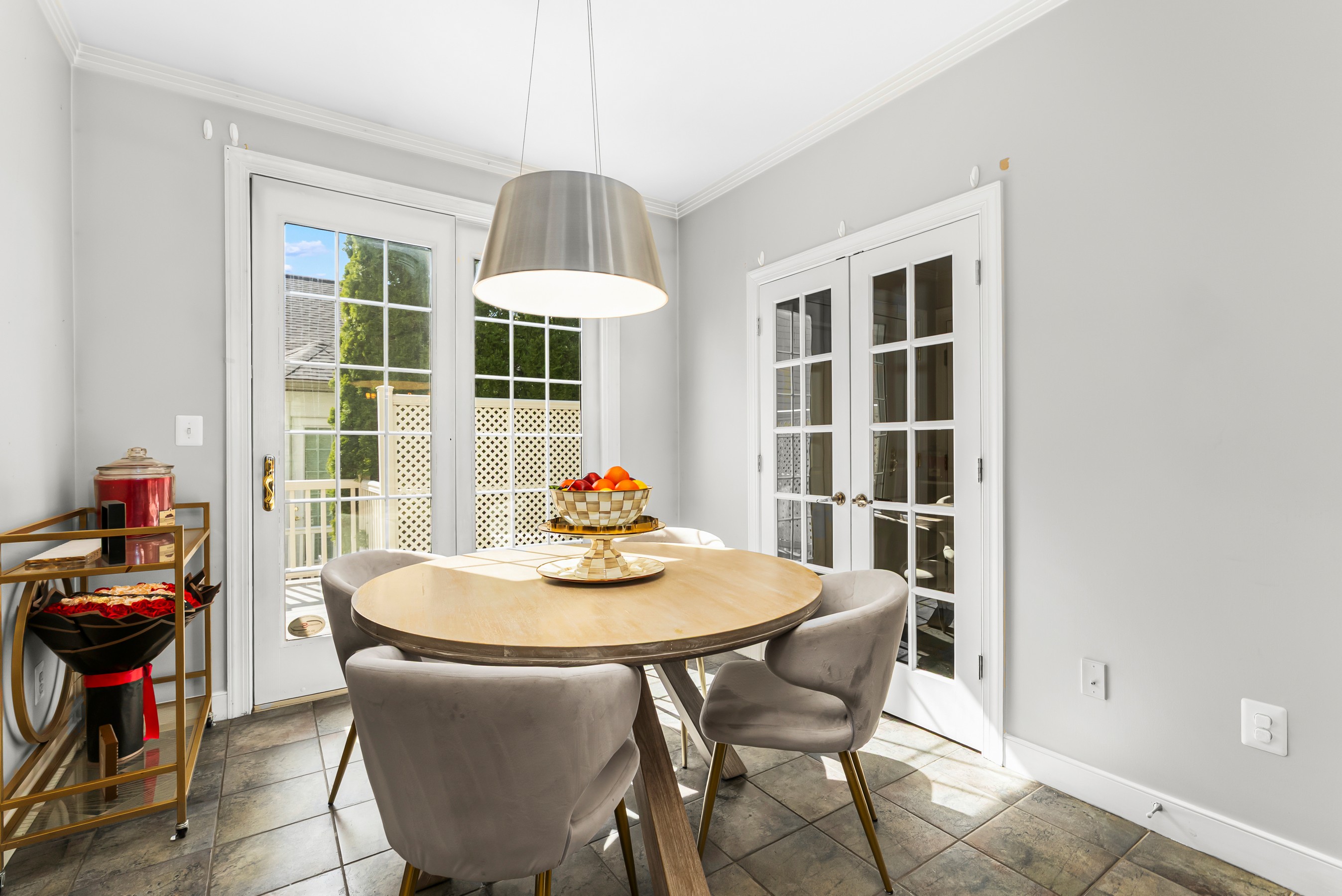  ROLAND PARK - 物件實景