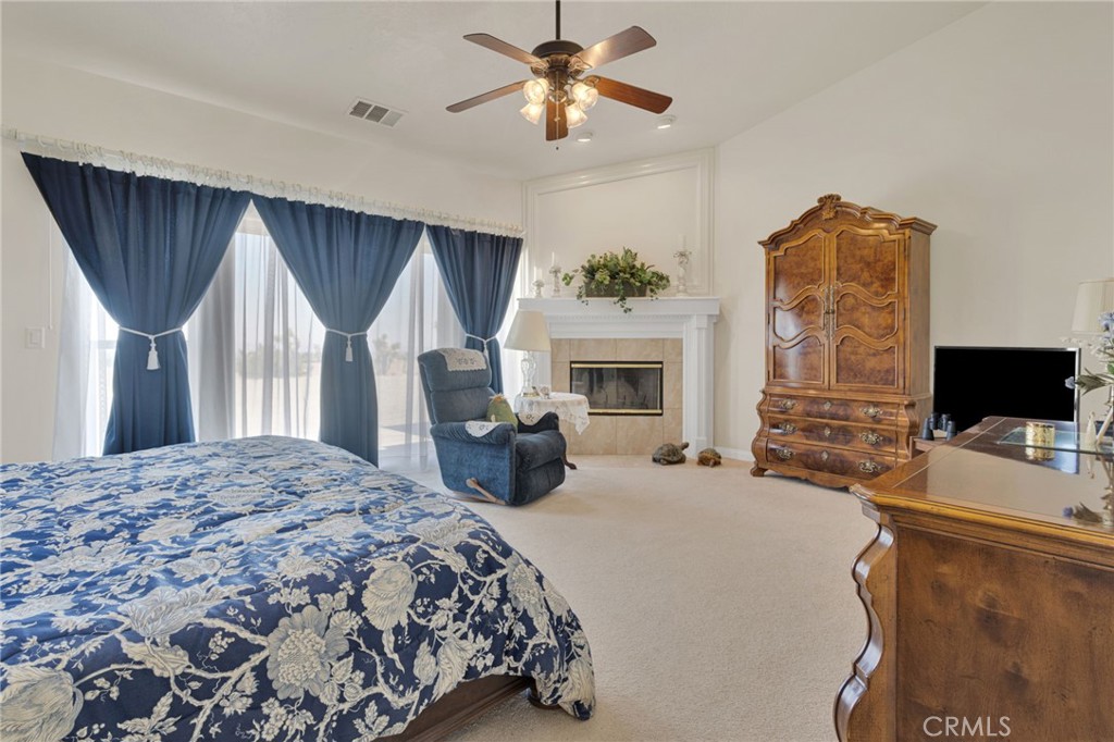 Pinon Hills, California, 92372, United States, 4 Bedrooms Bedrooms, ,4 BathroomsBathrooms,Residential,For Sale,1917576