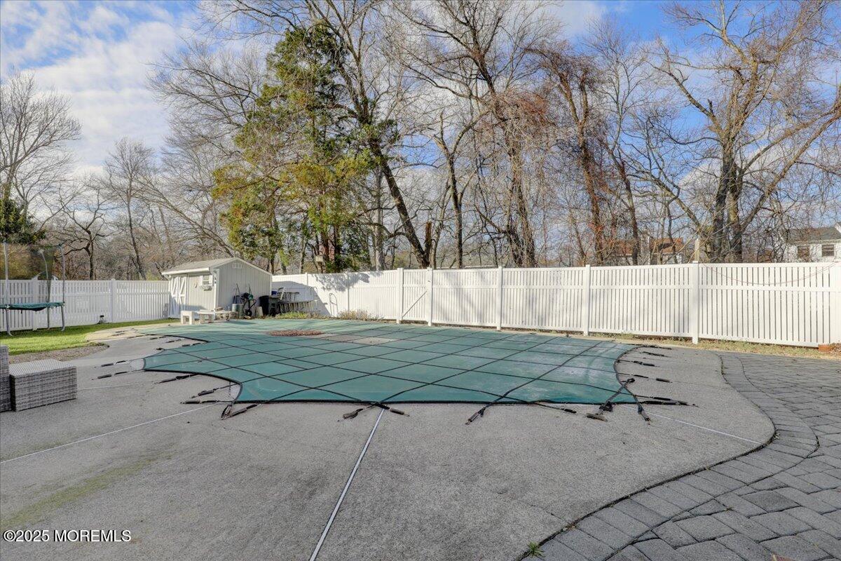 Howell, New Jersey, 07731, United States, 4 Bedrooms Bedrooms, ,3 BathroomsBathrooms,Residential,For Sale,2005606