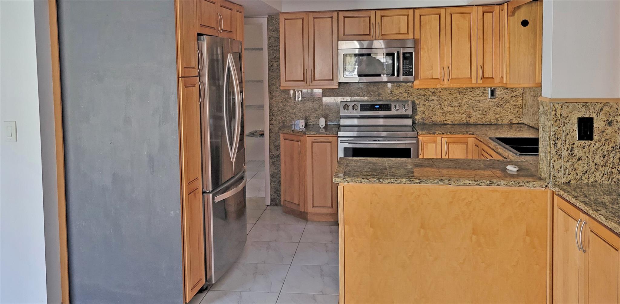 Pompano Beach, Florida, 33062, United States, 3 Bedrooms Bedrooms, ,2 BathroomsBathrooms,Residential,For Sale,1976038