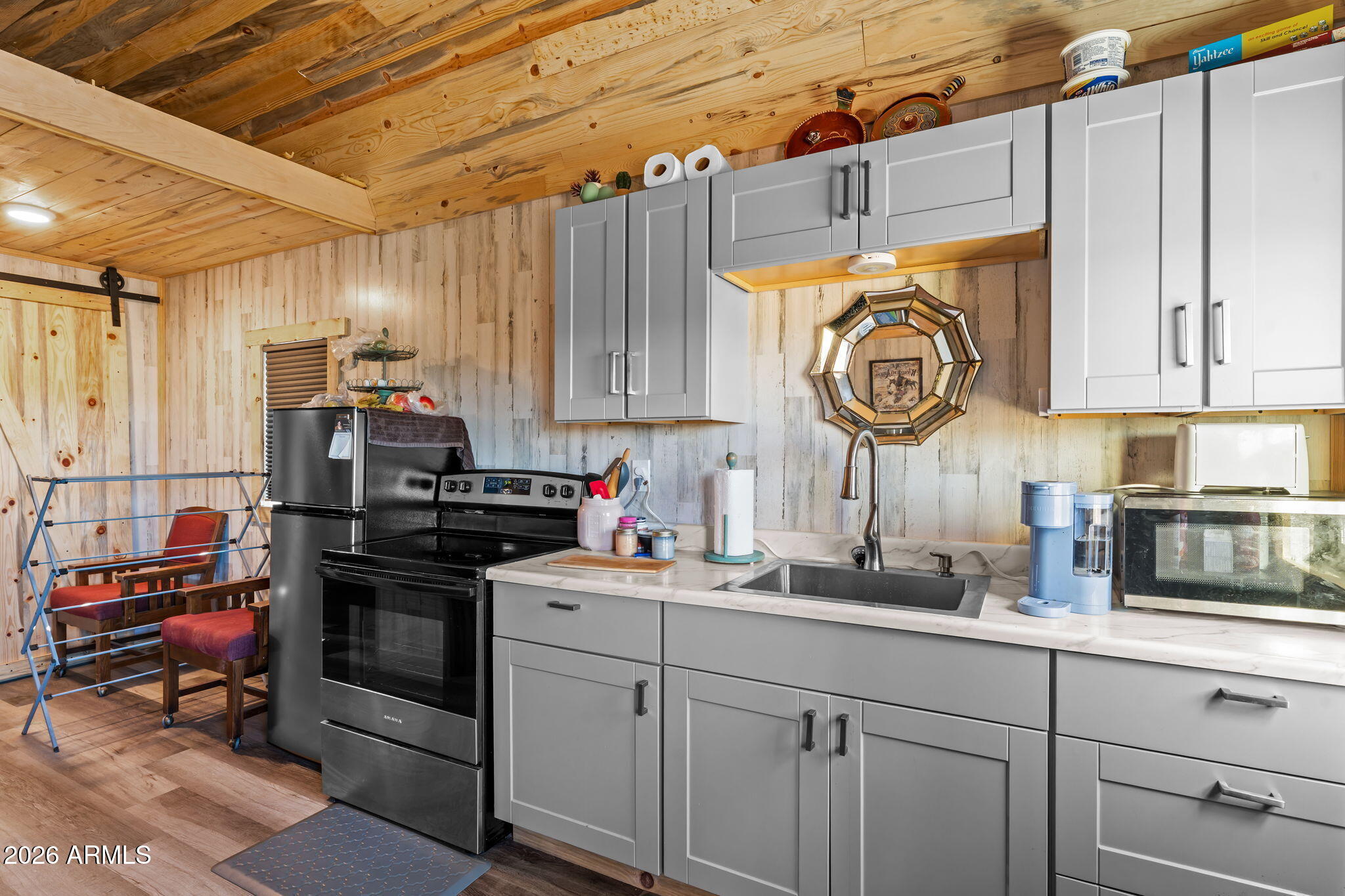 Wickenburg, Arizona, 85390, United States, 3 Bedrooms Bedrooms, ,2 BathroomsBathrooms,Residential,For Sale,2012401