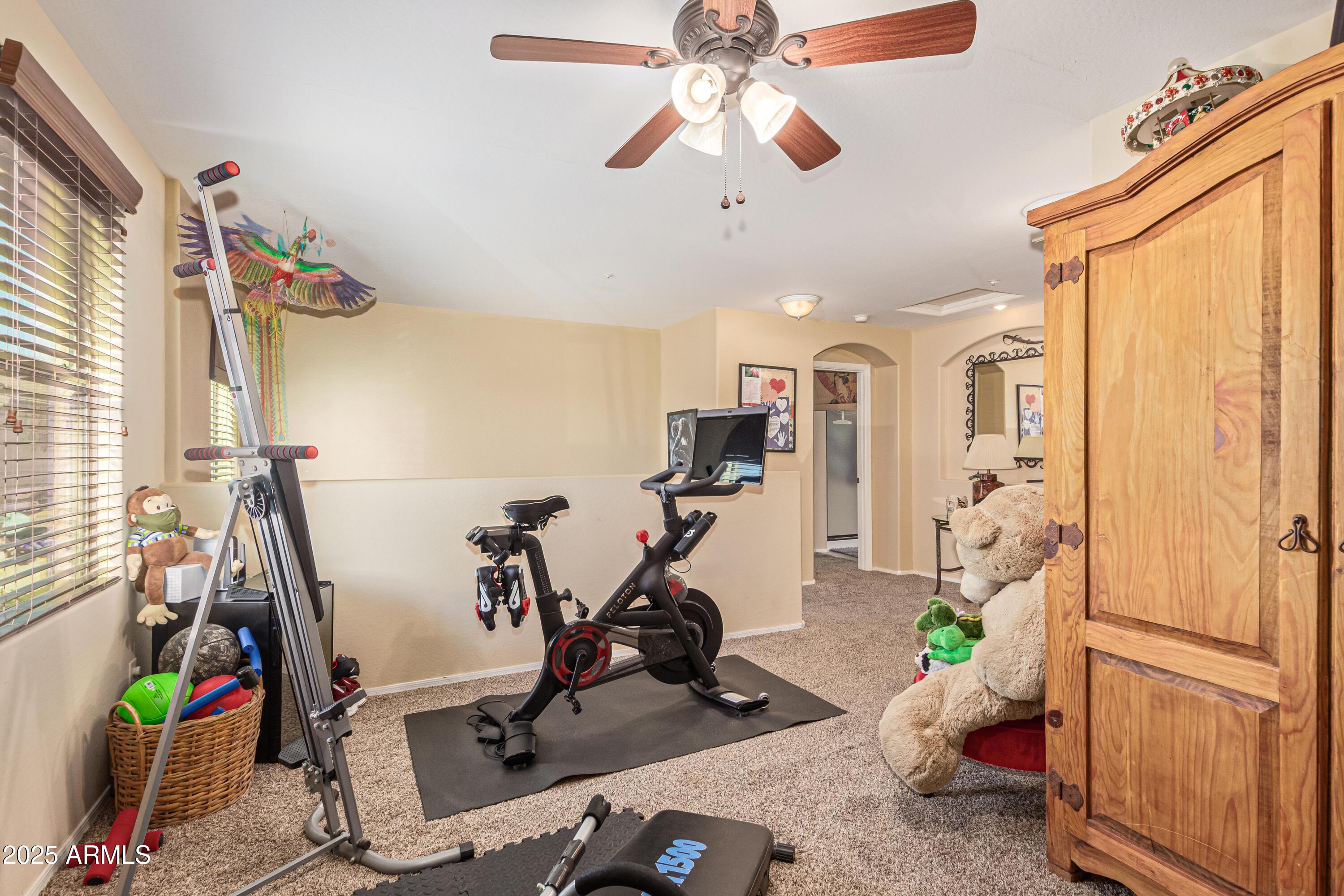 Gilbert, Arizona, 85298, United States, 4 Bedrooms Bedrooms, ,4 BathroomsBathrooms,Residential,For Sale,1987030