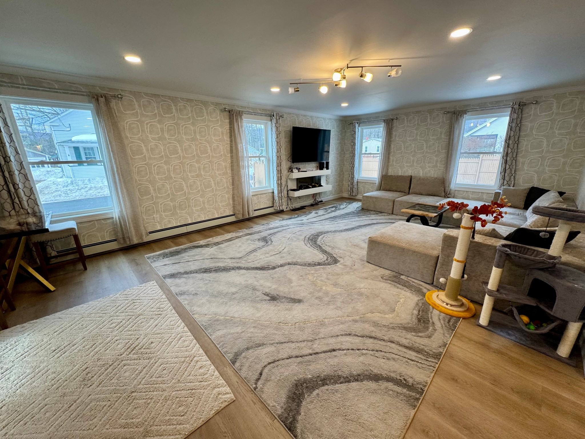  8 Labrecque Street - 物件實景