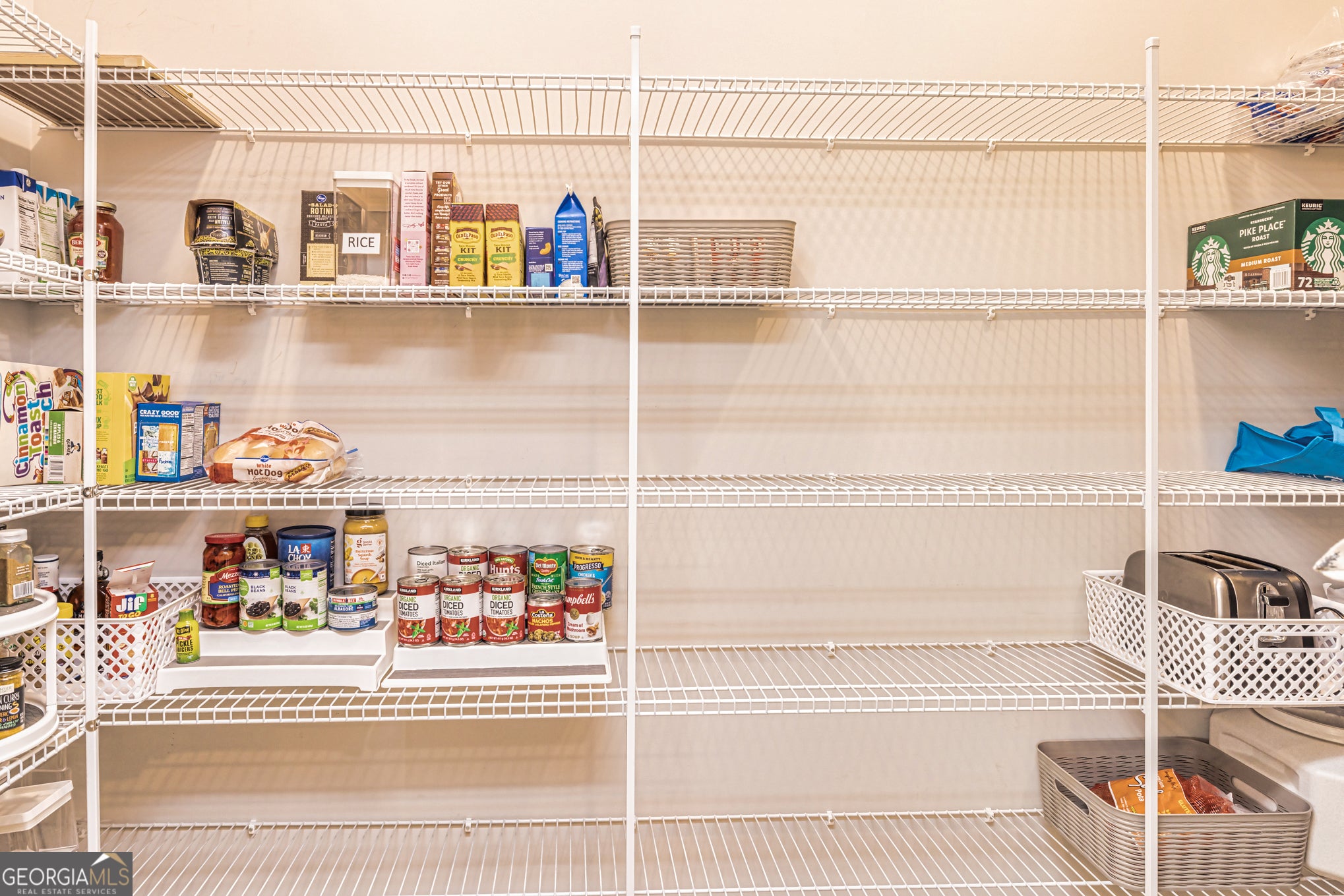 Peachtree City, Georgia, 30269, United States, 5 Bedrooms Bedrooms, ,4 BathroomsBathrooms,Residential,For Sale,1988383