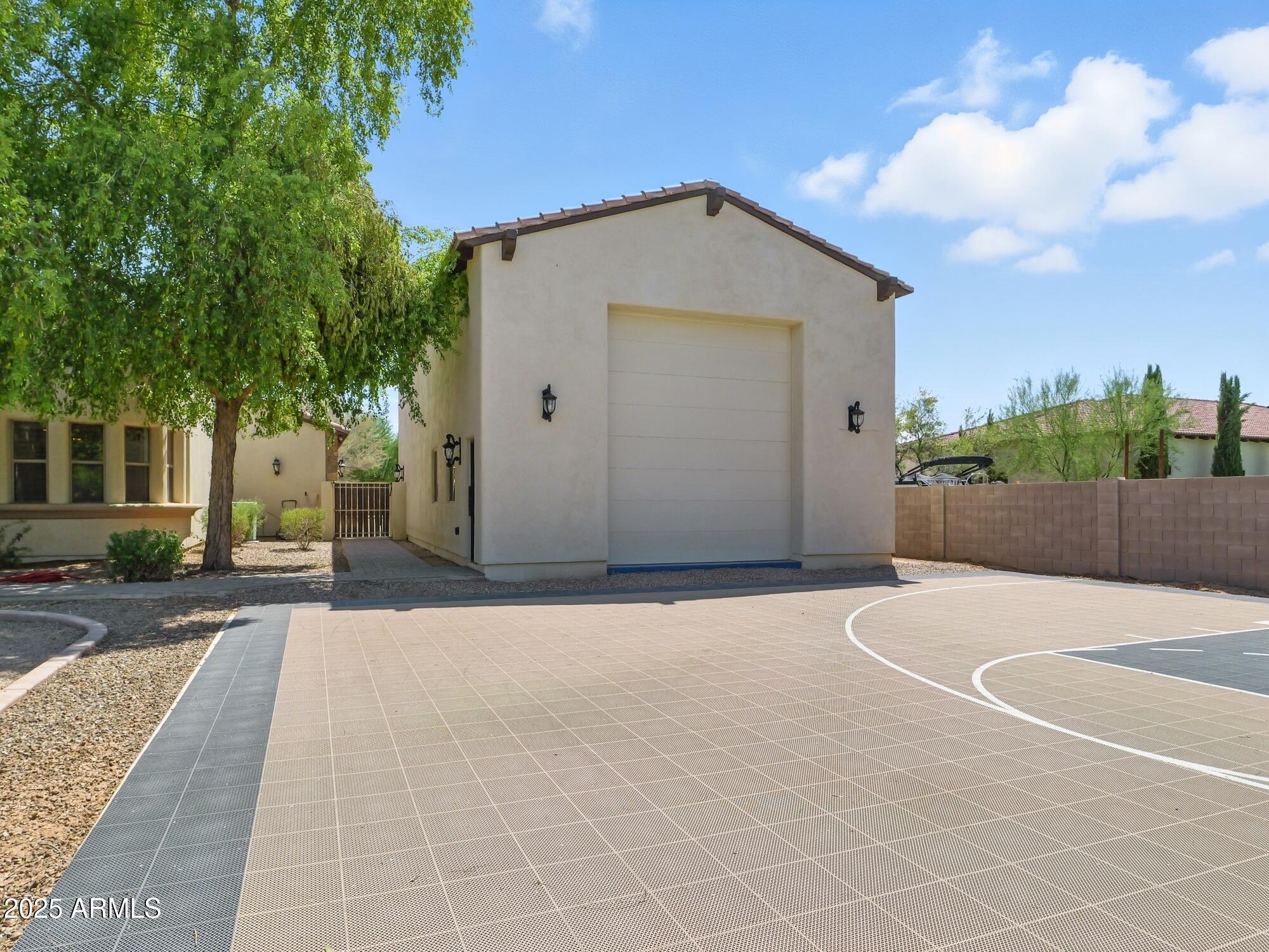 Chandler, Arizona, 85249, United States, 7 Bedrooms Bedrooms, ,8 BathroomsBathrooms,Residential,For Sale,1986072