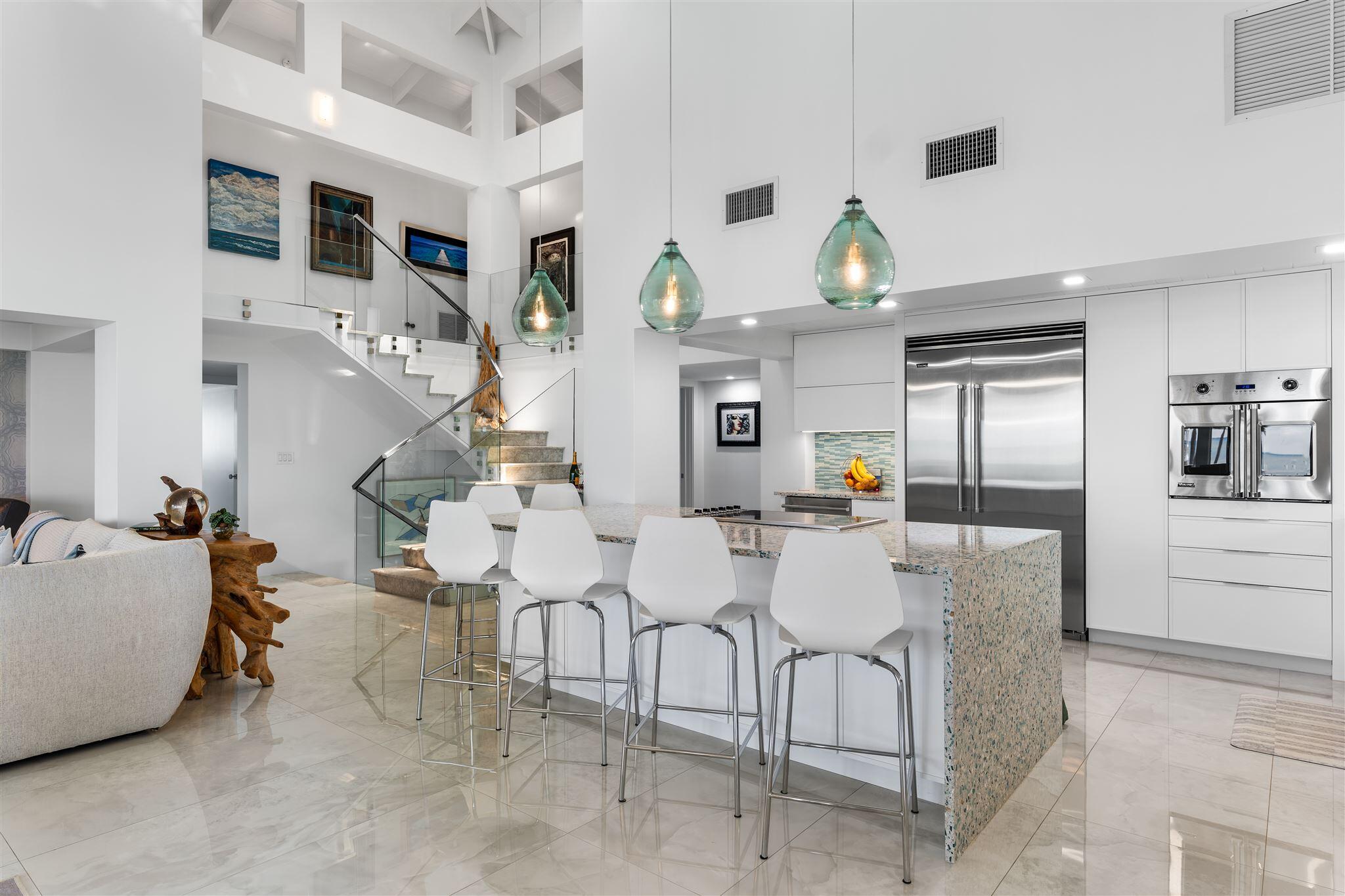 165 Bayview Drive, ISLAMORADA, Florida, 33036, United States, 6 Bedrooms Bedrooms, ,4 BathroomsBathrooms,Residential,For Sale,165 Bayview Drive,1676800