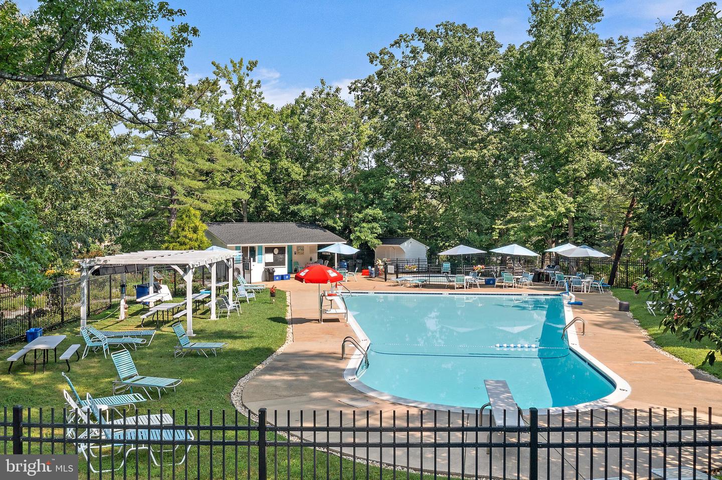 Annapolis, Maryland, 21403, United States, 4 Bedrooms Bedrooms, ,5 BathroomsBathrooms,Residential,For Sale,1900943