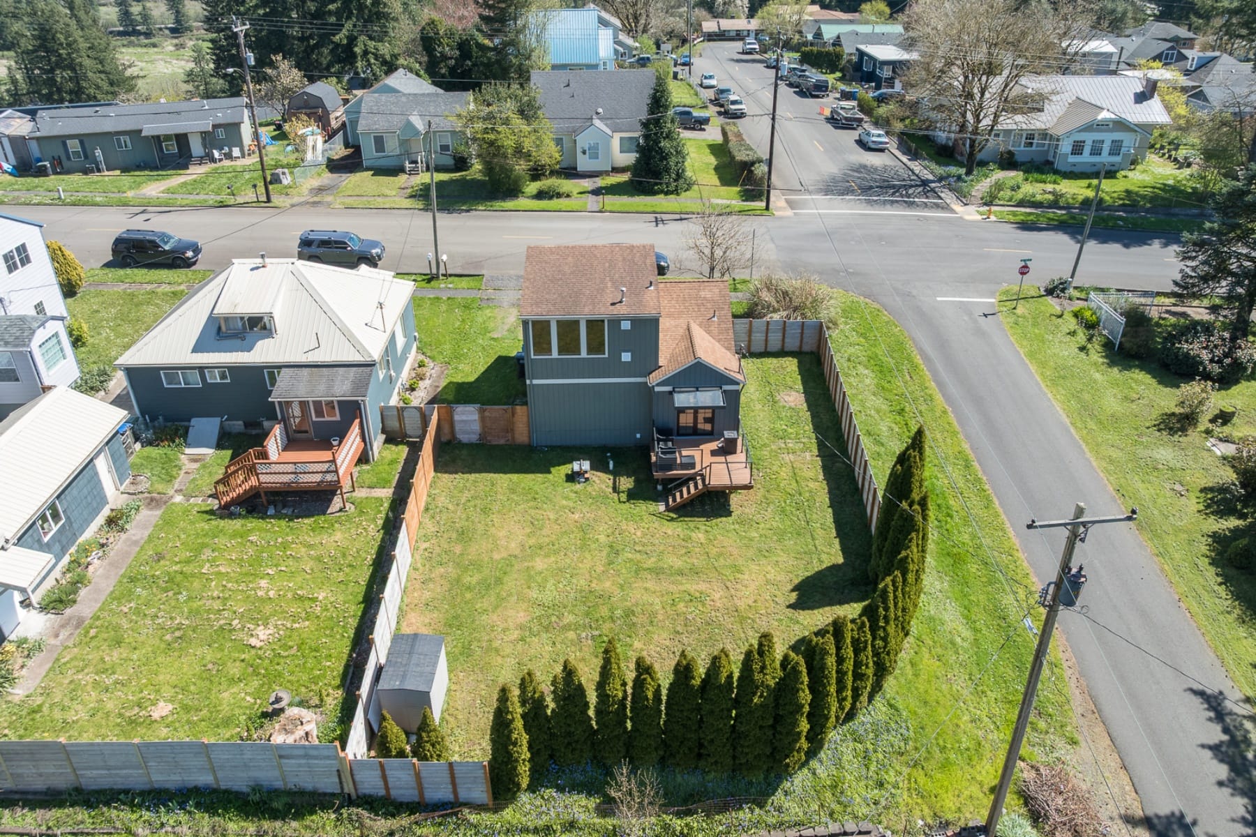  791 SE FIR ST Toledo, OR 97391 - 物件實景