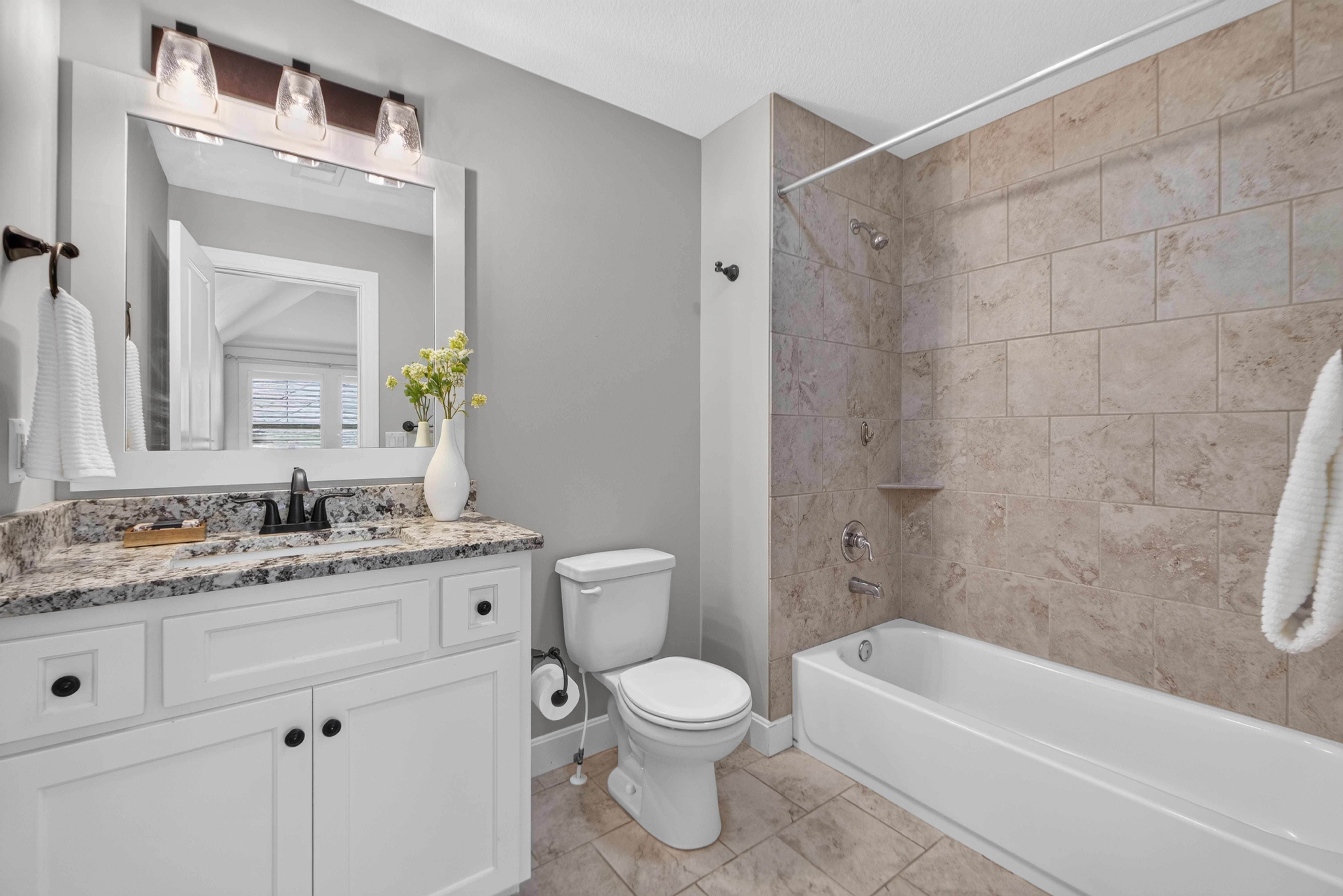  5008 West 141st Terrace, Leawood, KS 66224 - 物件實景