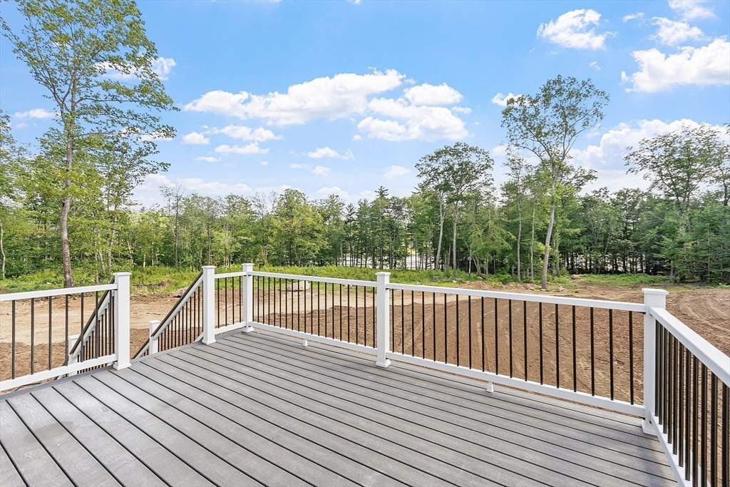 Phillipston, Massachusetts, 01331, United States, 3 Bedrooms Bedrooms, ,2 BathroomsBathrooms,Residential,For Sale,1901312