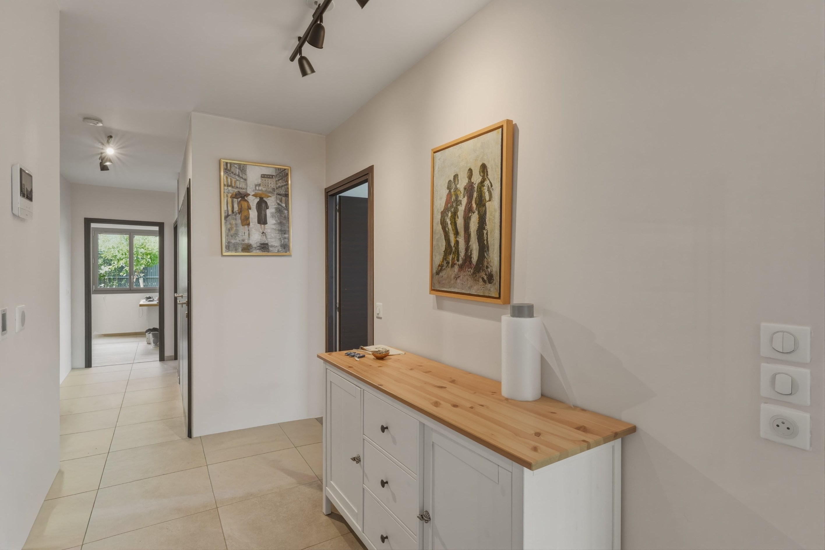  Exceptional 3-Bedroom Garden Apartment Just Steps from Lake Divonne - 物件實景
