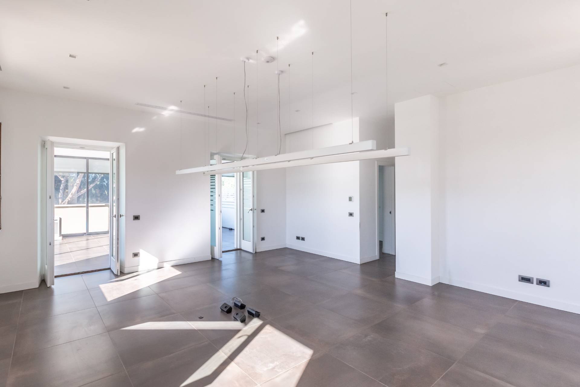 Grottaferrata, Roma, 00046, IT, 4 Bedrooms Bedrooms, ,2 BathroomsBathrooms,Residential,For Sale,1989453