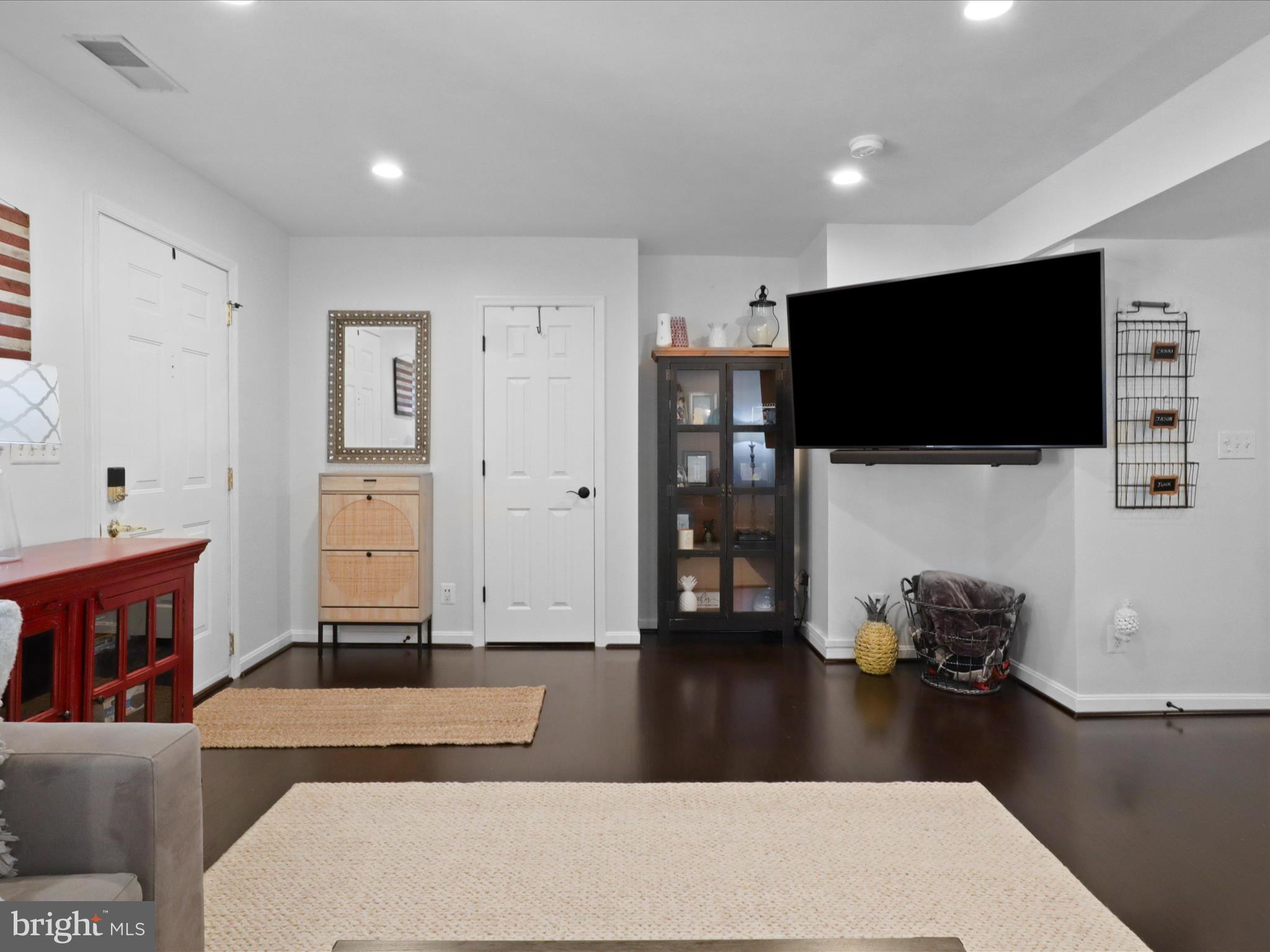 Alexandria, Virginia, 22304, United States, 3 Bedrooms Bedrooms, ,3 BathroomsBathrooms,Residential,For Sale,1982679