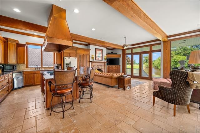 Cheneyville, Louisiana, 71325, United States, 5 Bedrooms Bedrooms, ,4 BathroomsBathrooms,Residential,For Sale,1976425